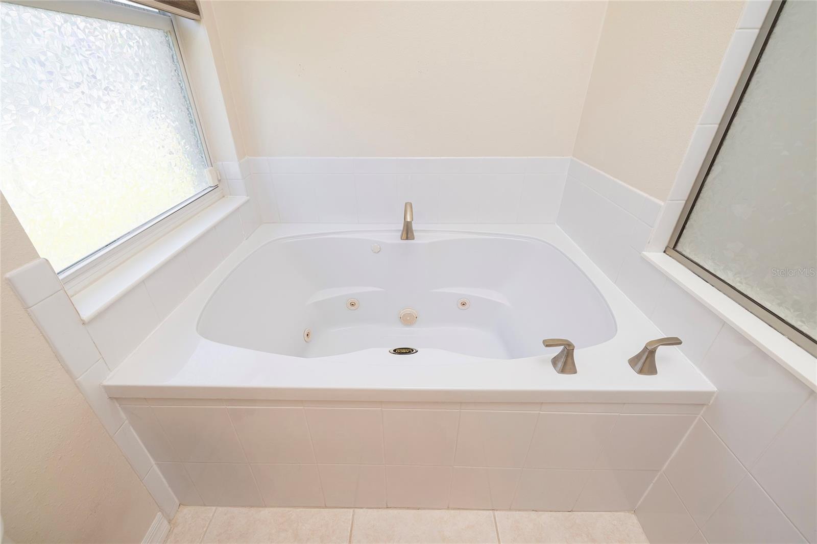 219 BAY ARBOR BLVD, OLDSMAR, FL, 34677