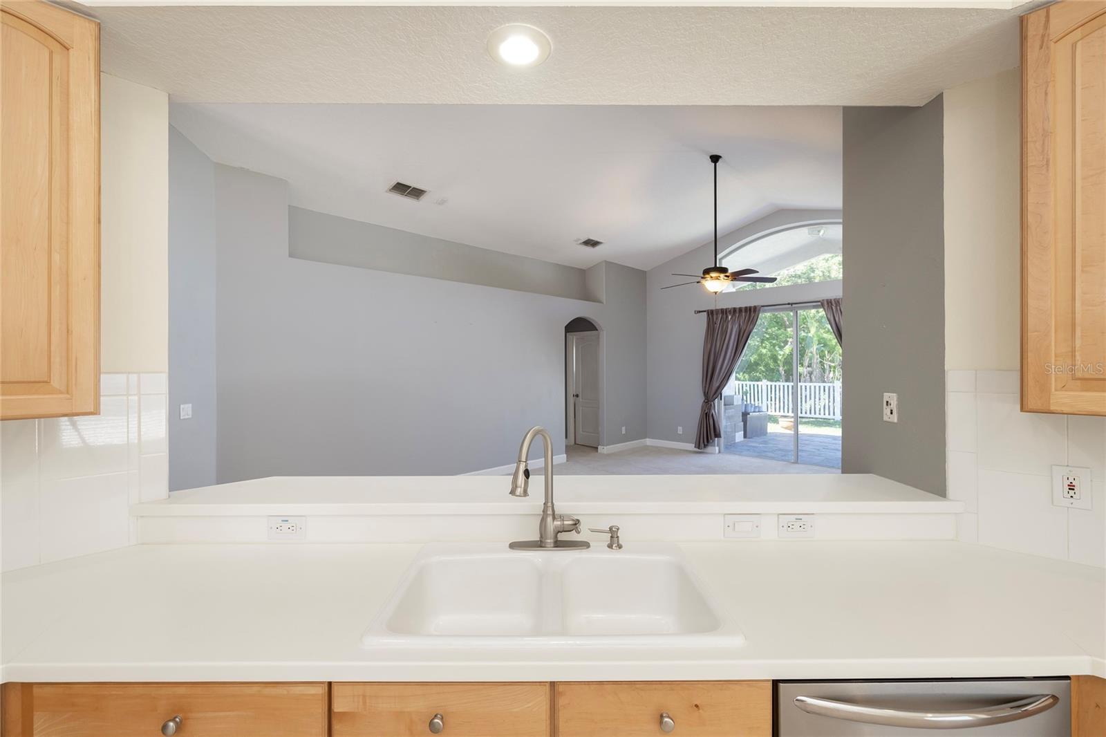 219 BAY ARBOR BLVD, OLDSMAR, FL, 34677