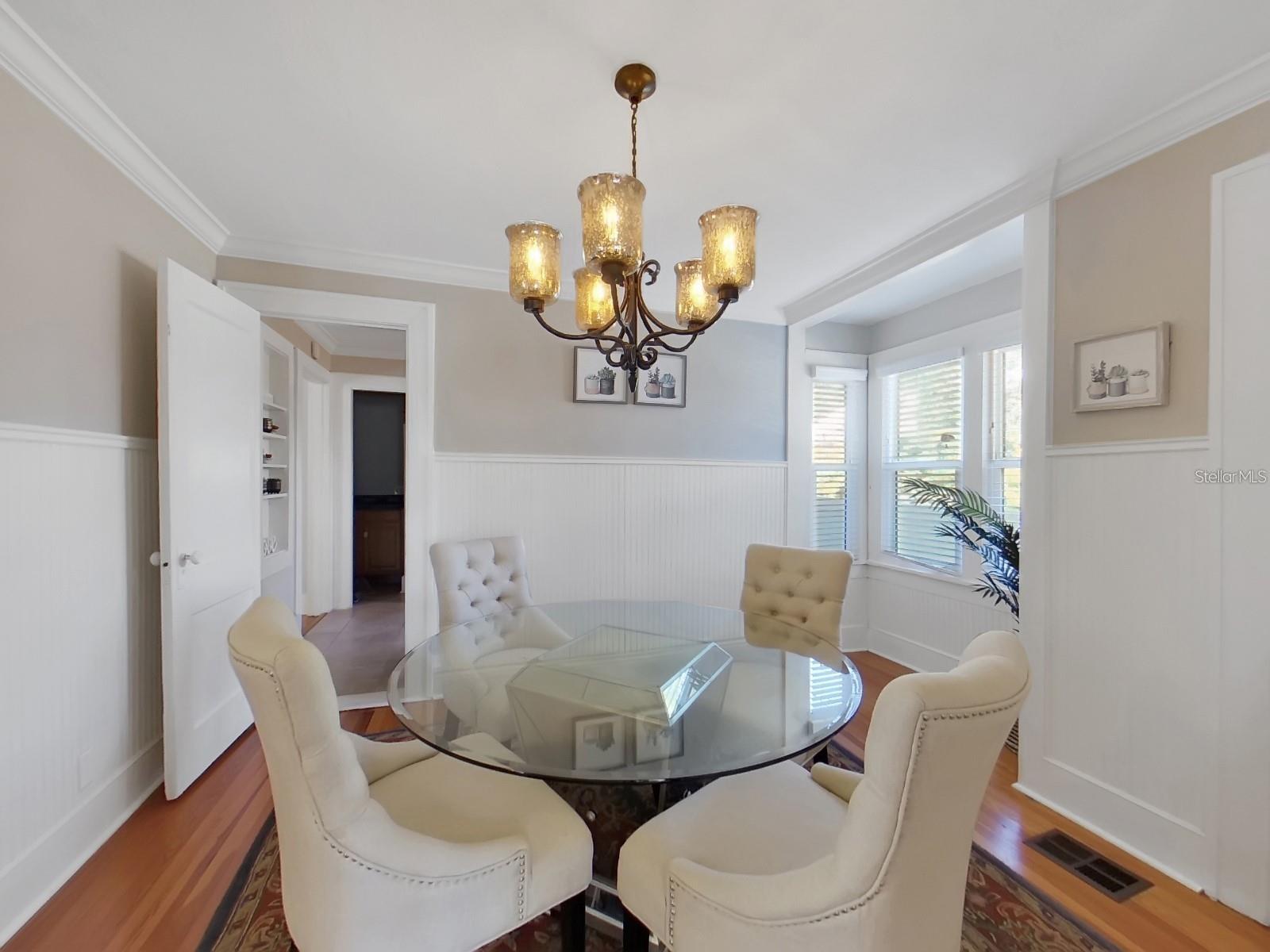 614 8TH ST N, ST PETERSBURG, FL, 33701