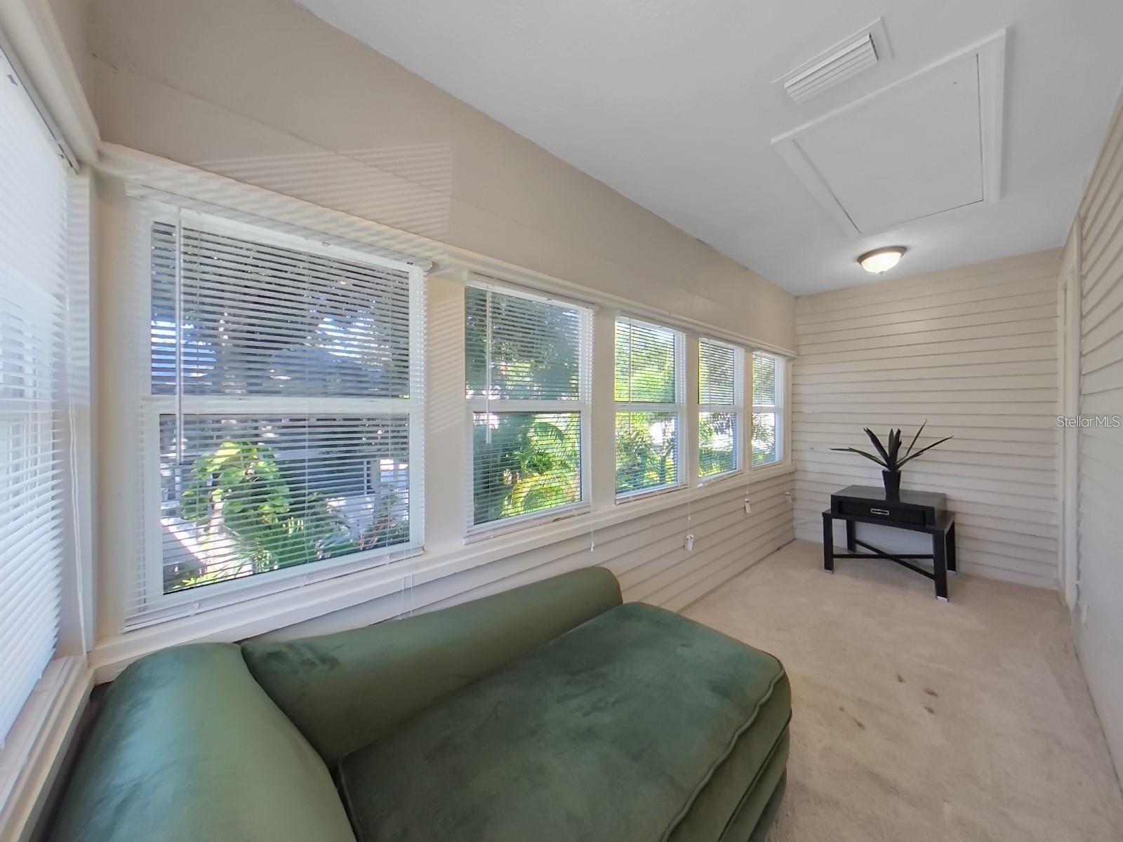 614 8TH ST N, ST PETERSBURG, FL, 33701