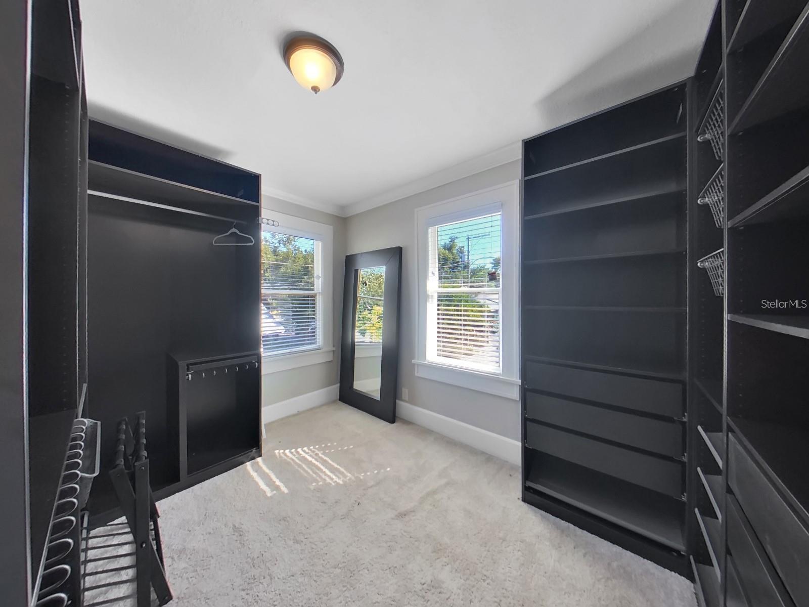 614 8TH ST N, ST PETERSBURG, FL, 33701