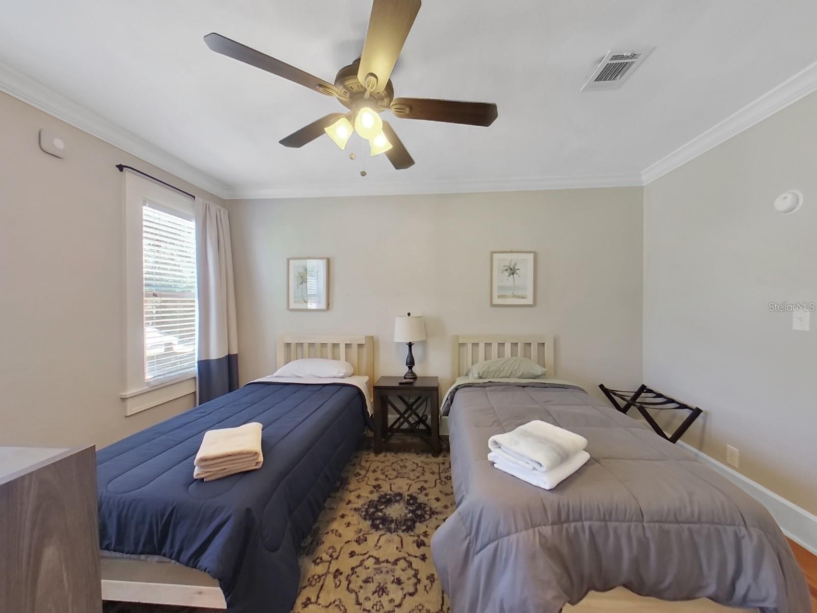 614 8TH ST N, ST PETERSBURG, FL, 33701