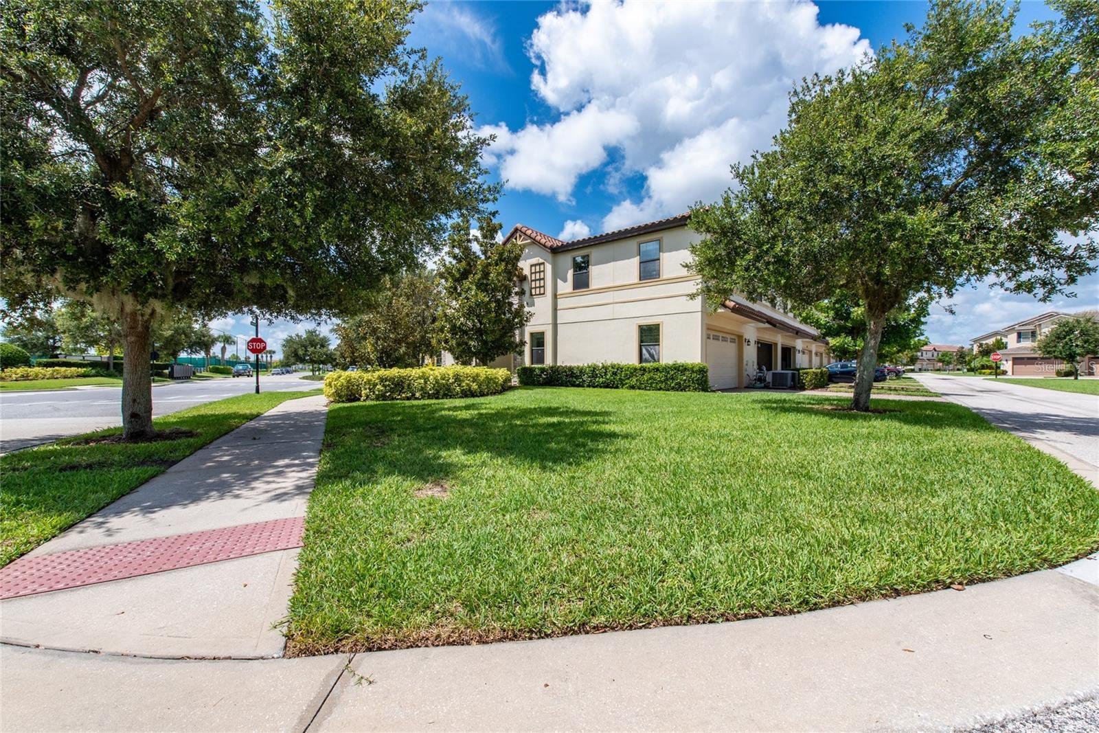 10155 EAGLE CREEK CENTER BLVD, ORLANDO, FL, 32832