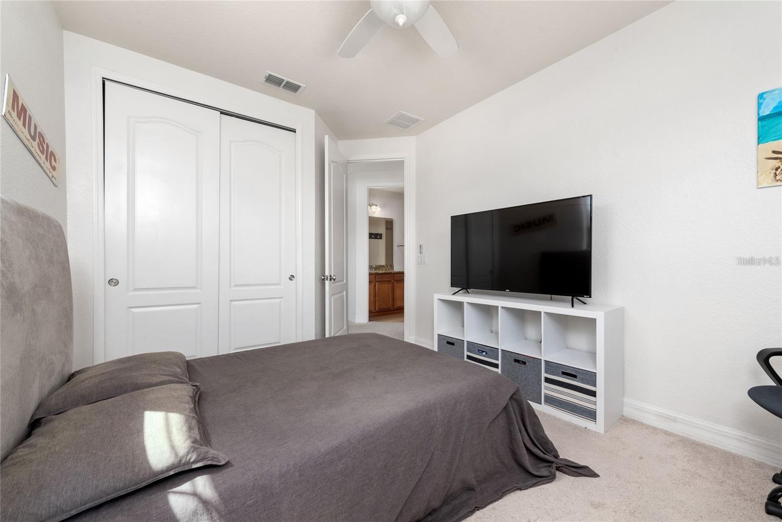 10155 EAGLE CREEK CENTER BLVD, ORLANDO, FL, 32832