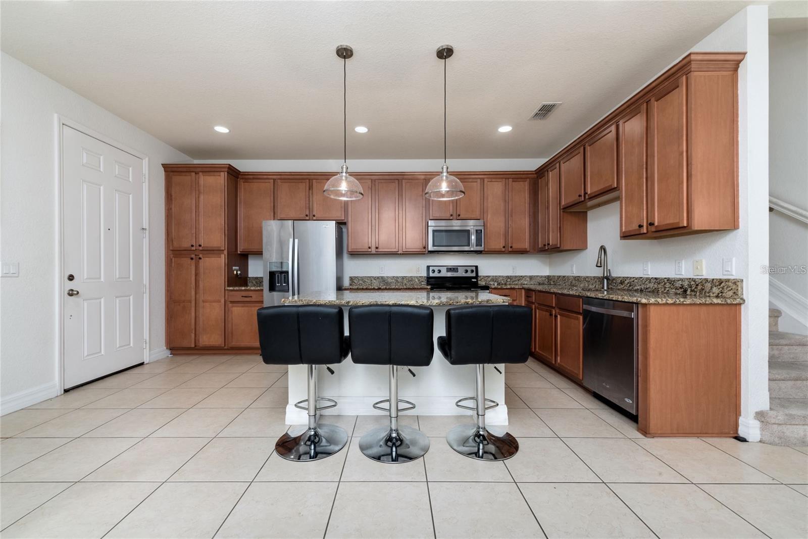 10155 EAGLE CREEK CENTER BLVD, ORLANDO, FL, 32832