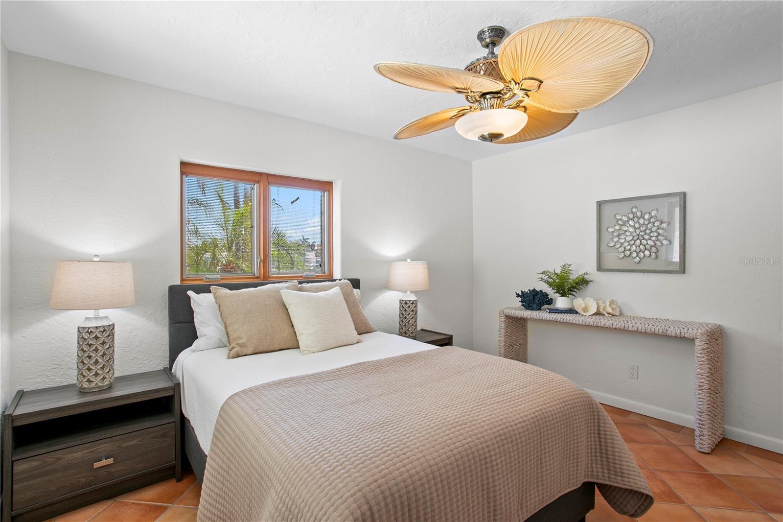 351 S JULIA CIR, ST PETE BEACH, FL, 33706