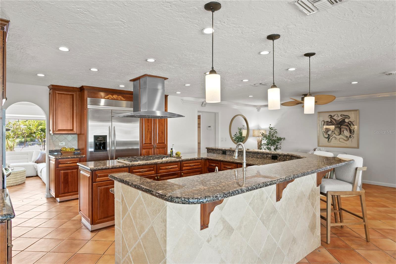 351 S JULIA CIR, ST PETE BEACH, FL, 33706