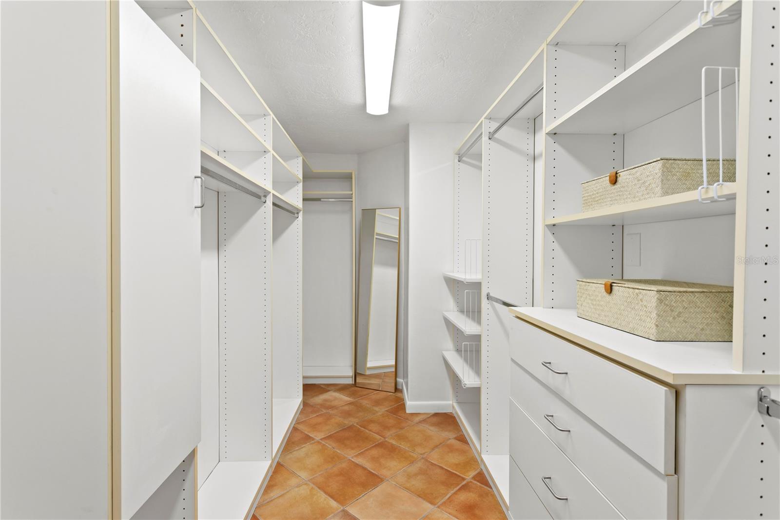 351 S JULIA CIR, ST PETE BEACH, FL, 33706