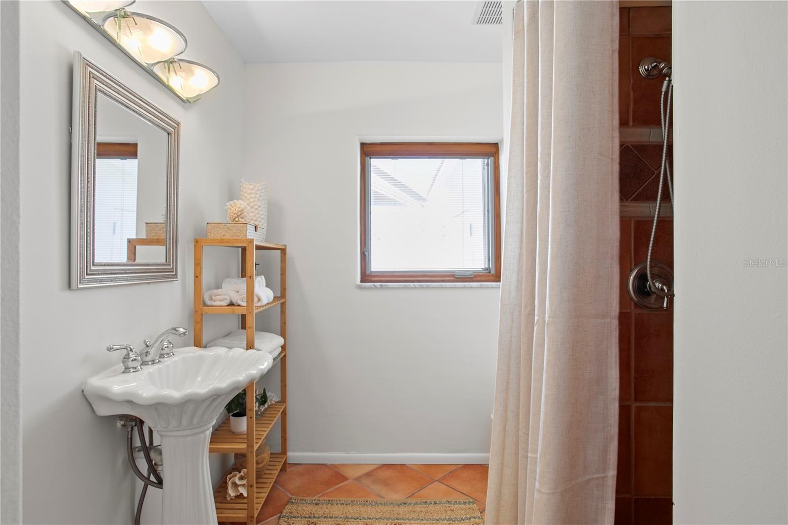 351 S JULIA CIR, ST PETE BEACH, FL, 33706