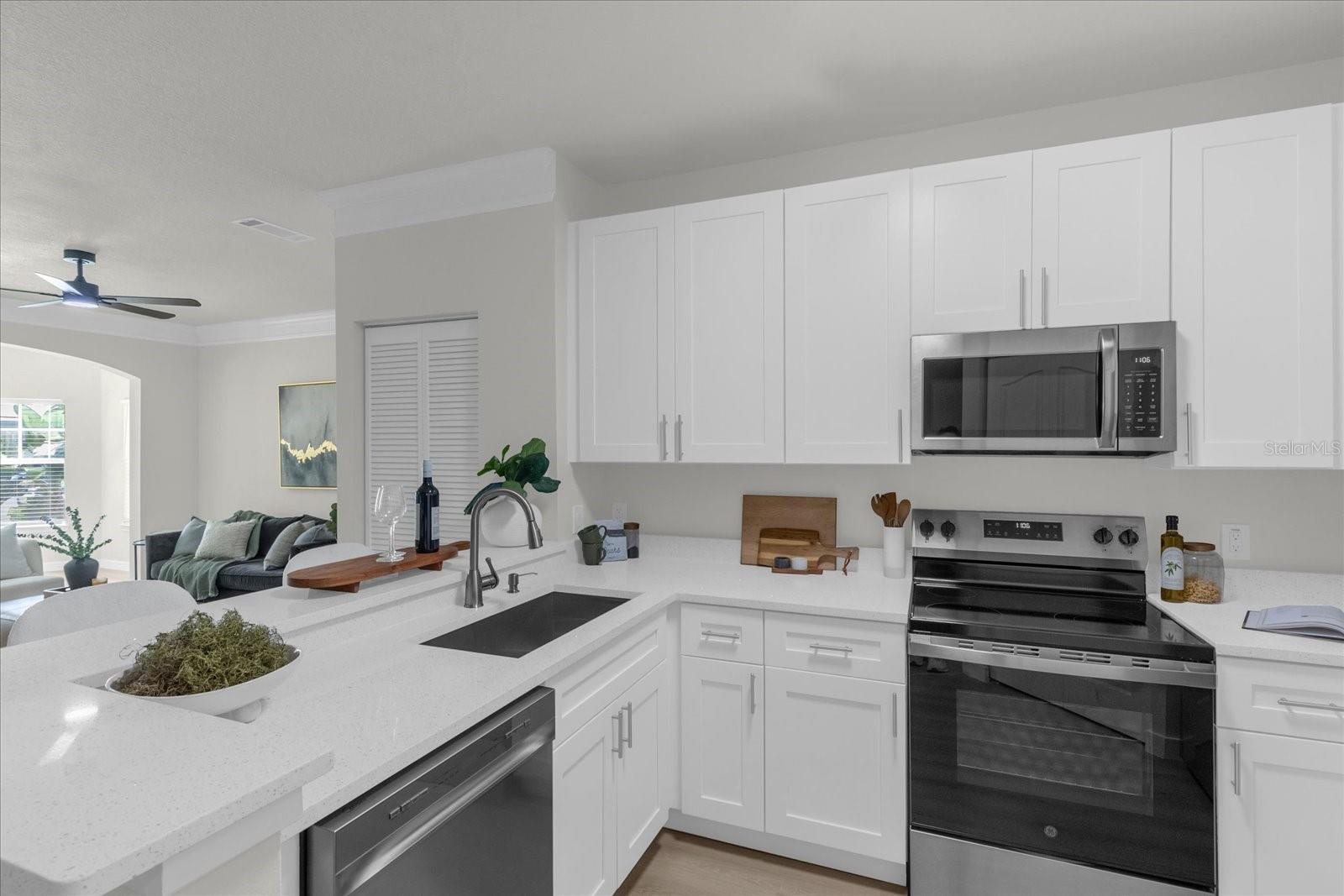 4207 S DALE MABRY HWY #1210, TAMPA, FL, 33611