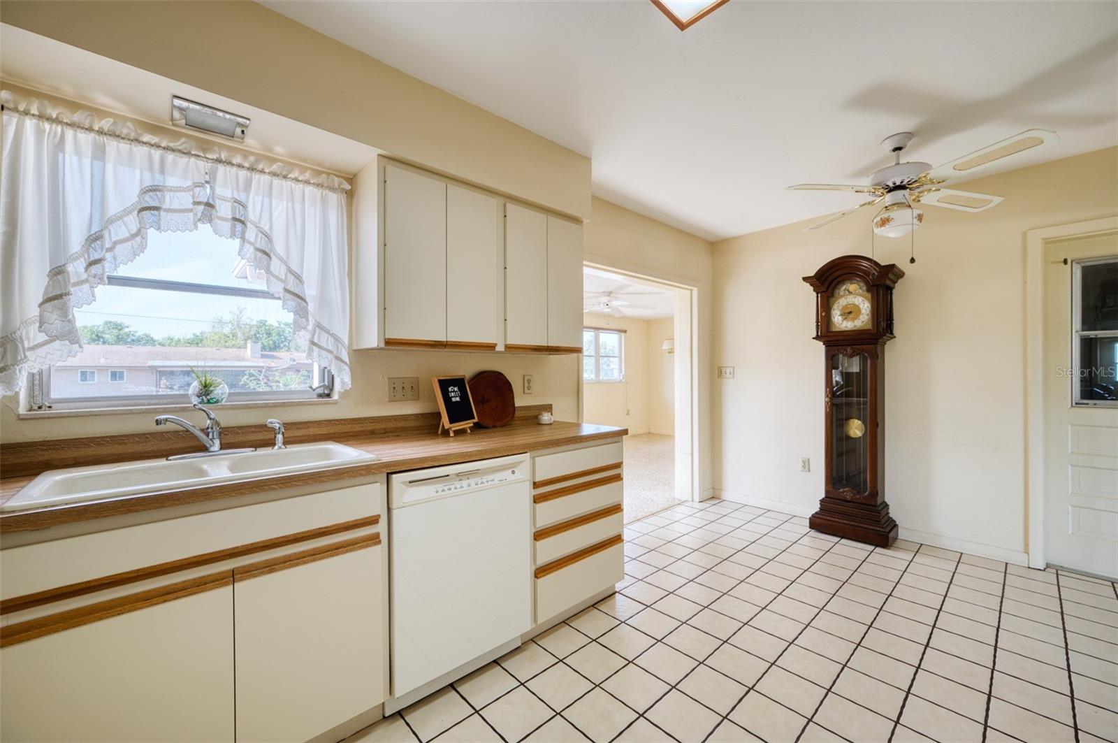 2632 SUNNYSIDE ST, SARASOTA, FL, 34239