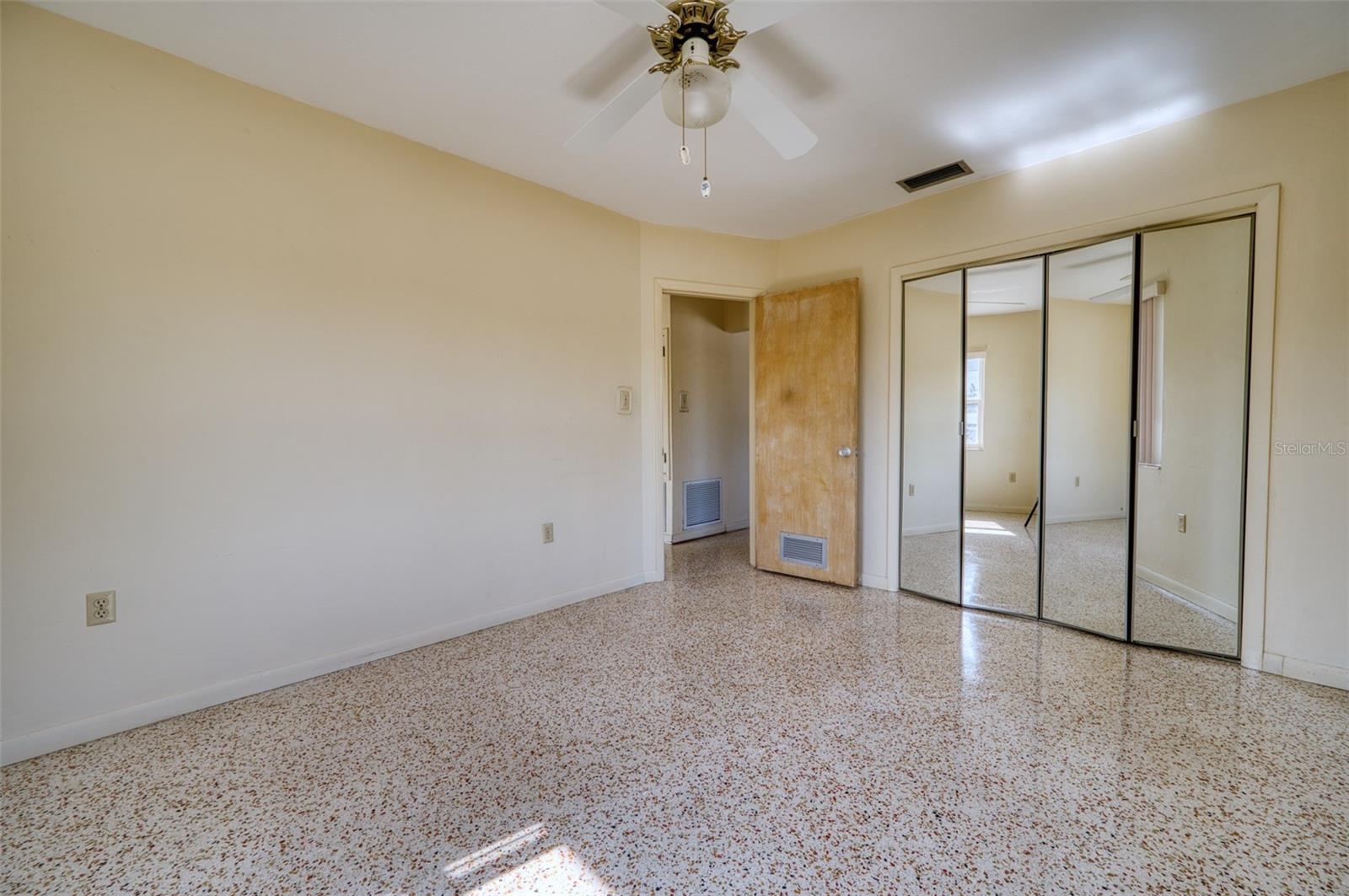 2632 SUNNYSIDE ST, SARASOTA, FL, 34239