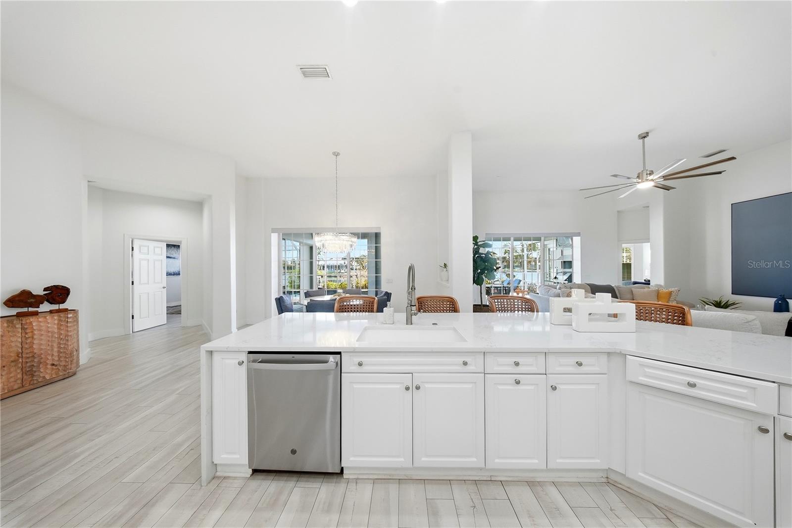 510 MIRABAY BLVD, APOLLO BEACH, FL, 33572