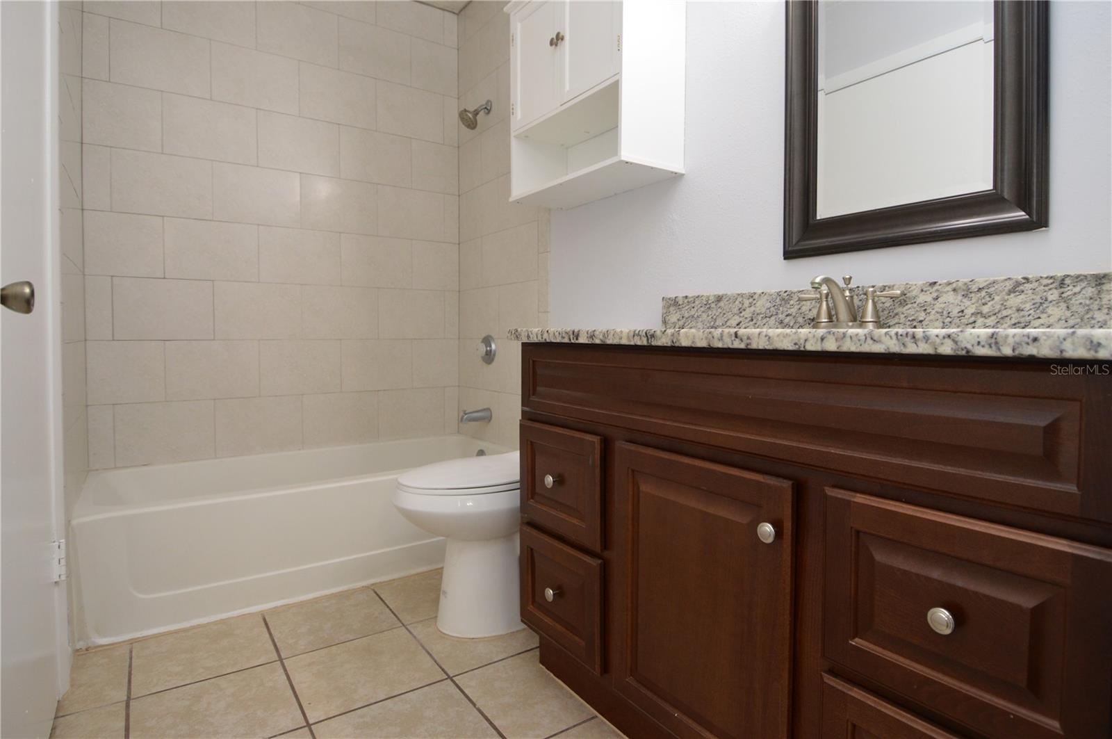 8635 MALLARD RESERVE DR #201, TAMPA, FL, 33614