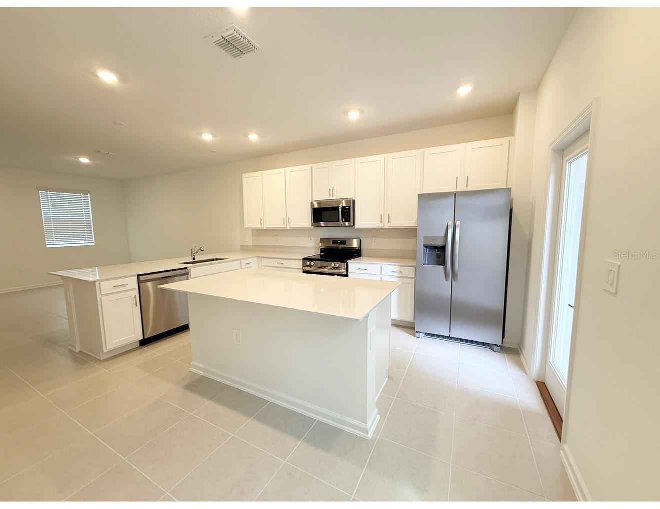 1869 FULFILLMENT DR, KISSIMMEE, FL, 34744