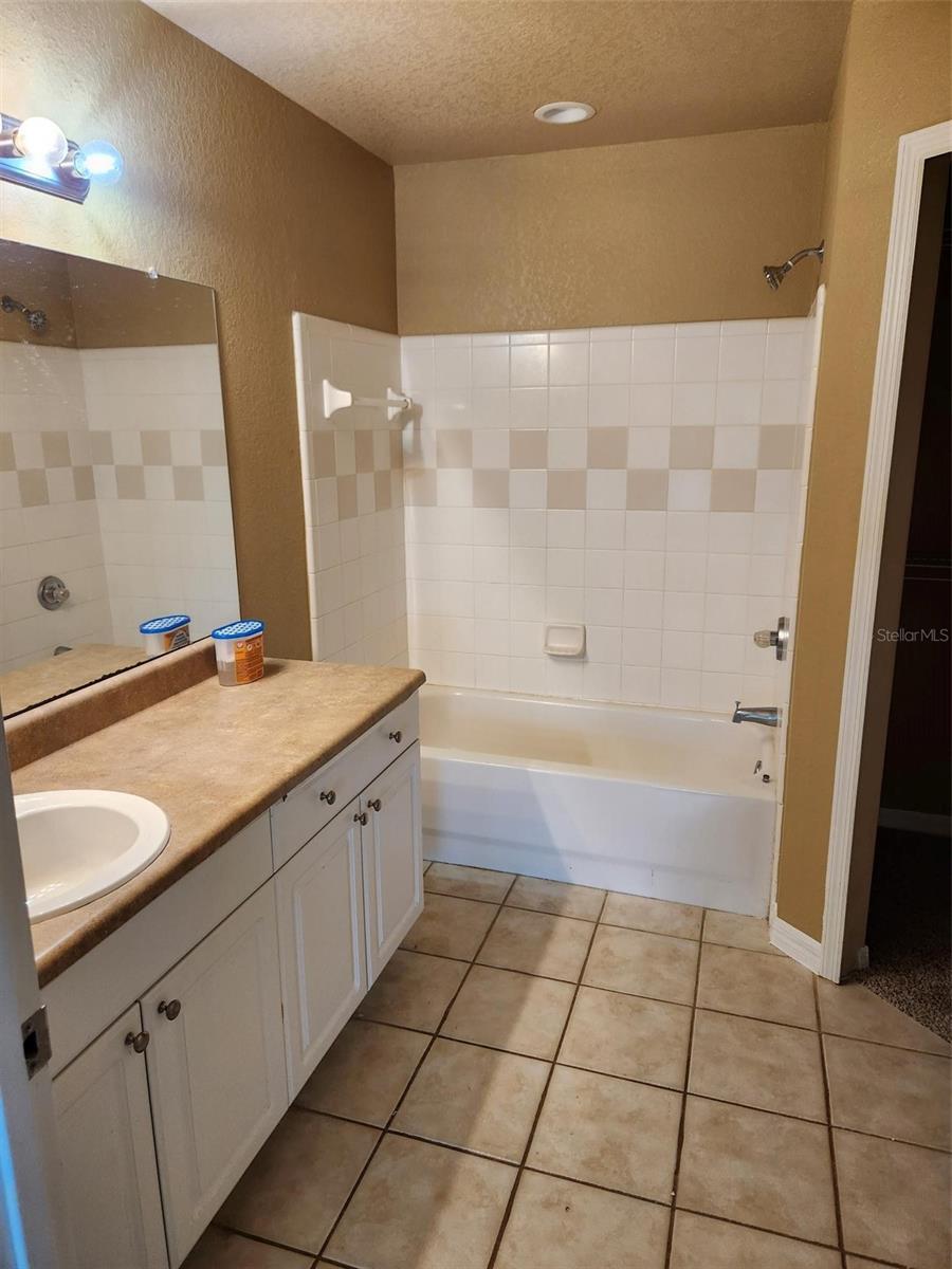 5611 BIDWELL PKWY ## 205, SARASOTA, FL, 34233