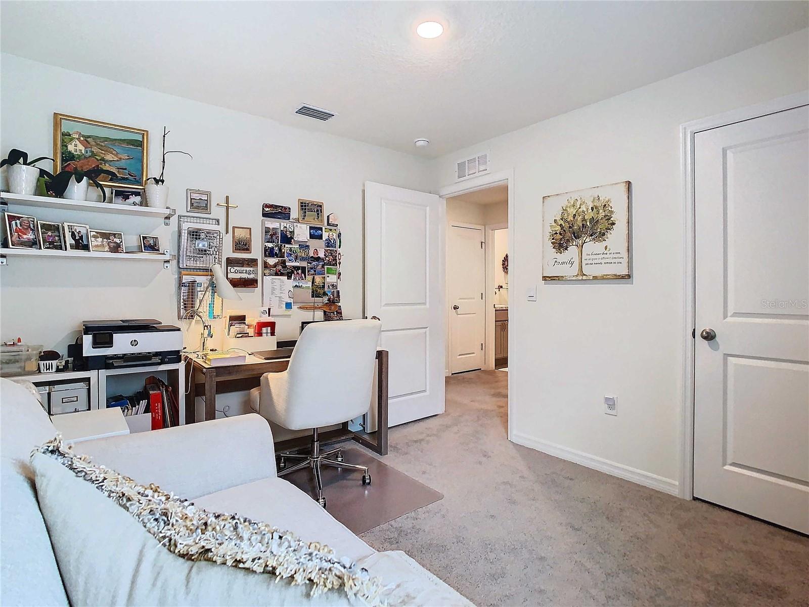 7737 SAIL CLOVER LN, ZEPHYRHILLS, FL, 33540