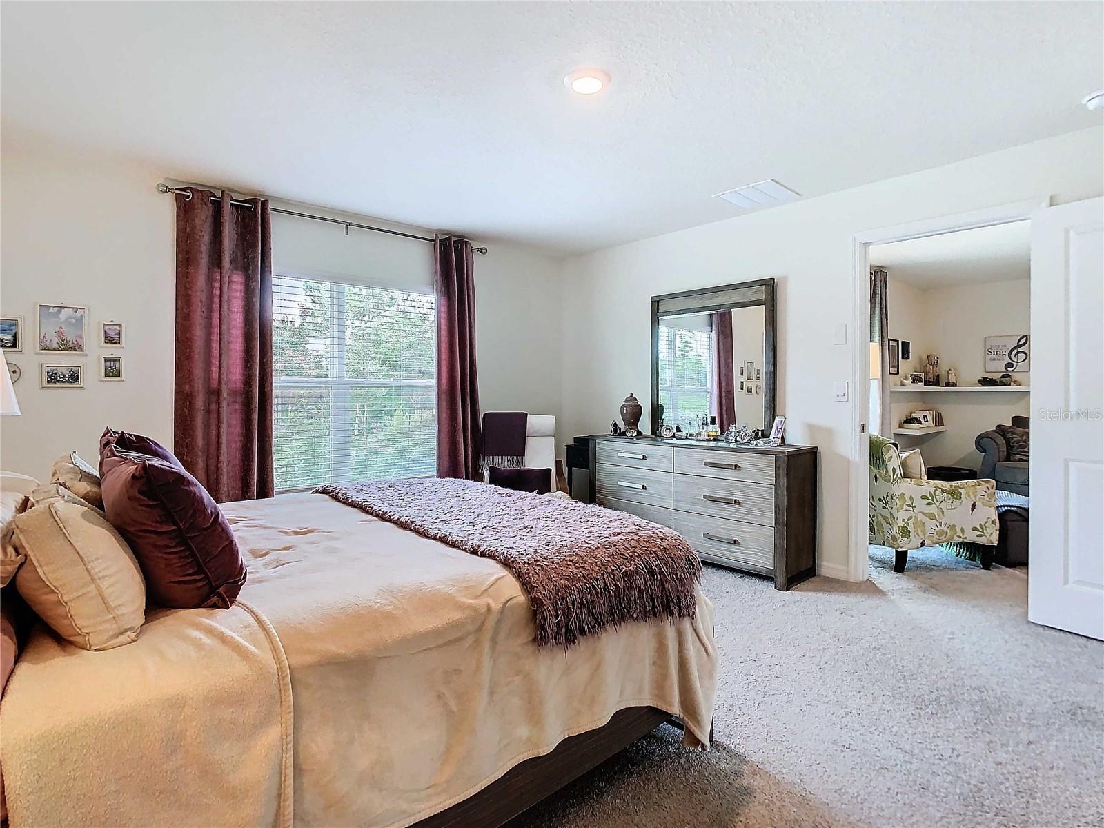 7737 SAIL CLOVER LN, ZEPHYRHILLS, FL, 33540