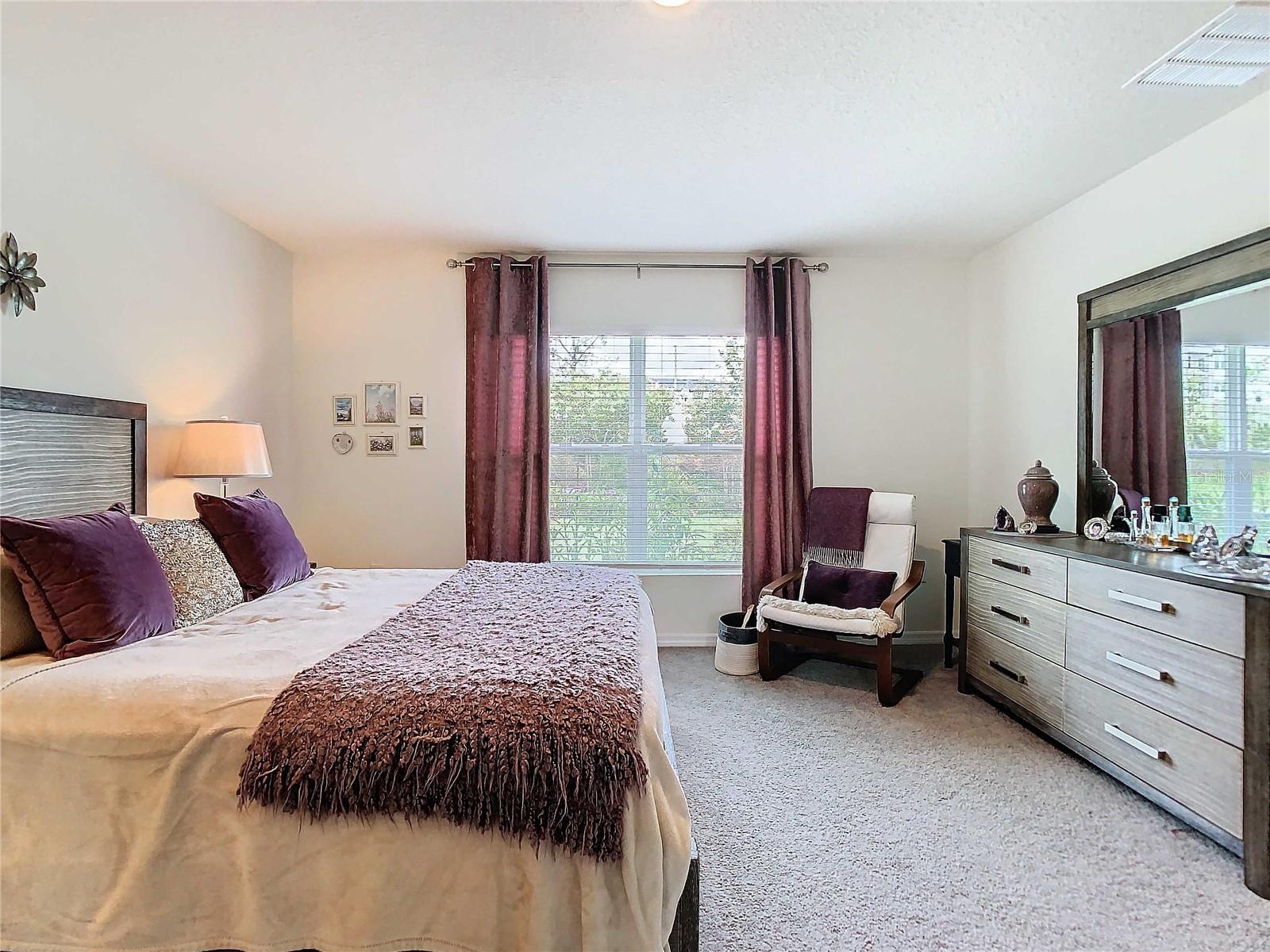 7737 SAIL CLOVER LN, ZEPHYRHILLS, FL, 33540