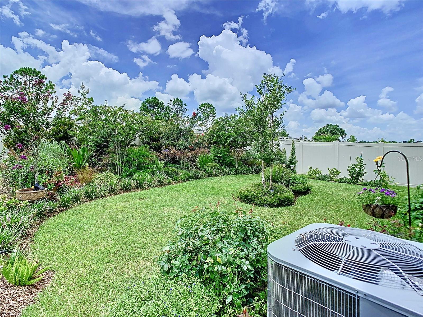 7737 SAIL CLOVER LN, ZEPHYRHILLS, FL, 33540