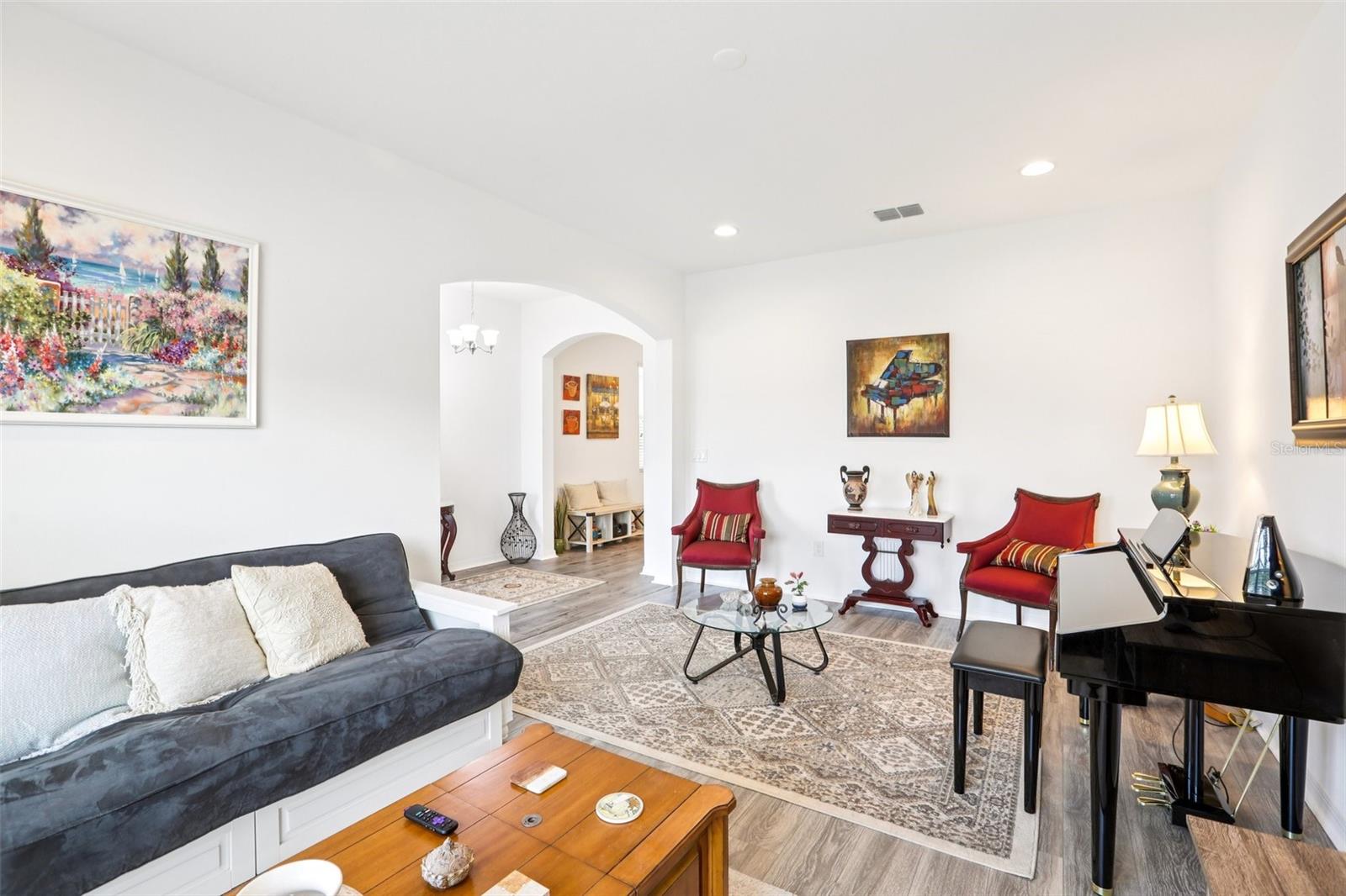 7114 GULF CYPRESS AVE, LAND O LAKES, FL, 34637