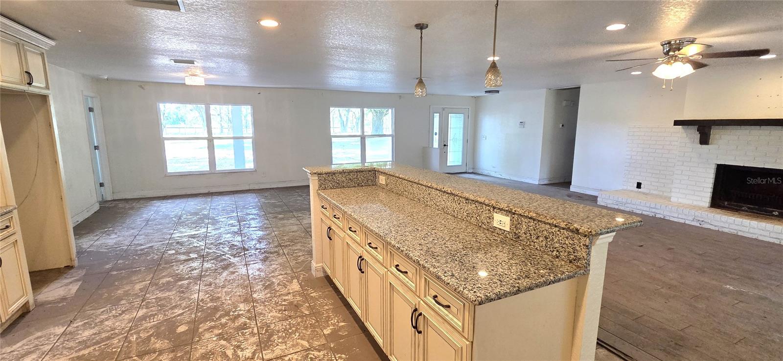 3621 SMITH RYALS RD, PLANT CITY, FL, 33567