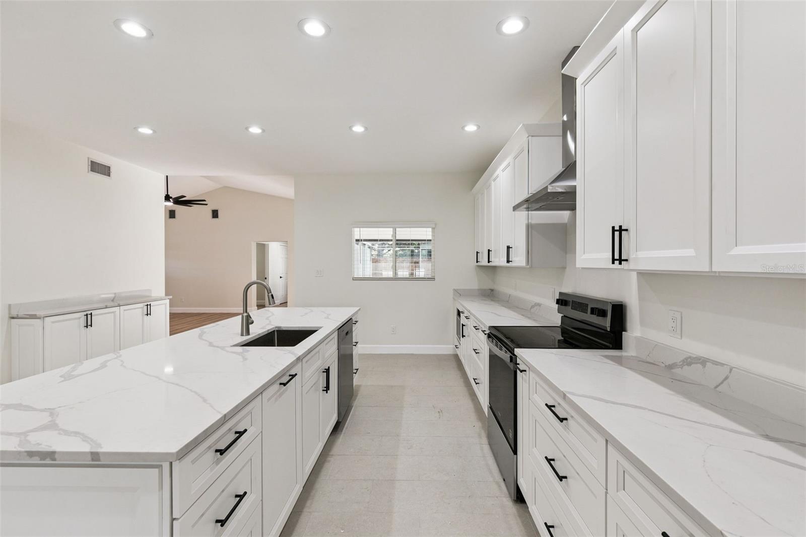 709 WINDWILLOW CIR, WINTER SPRINGS, FL, 32708