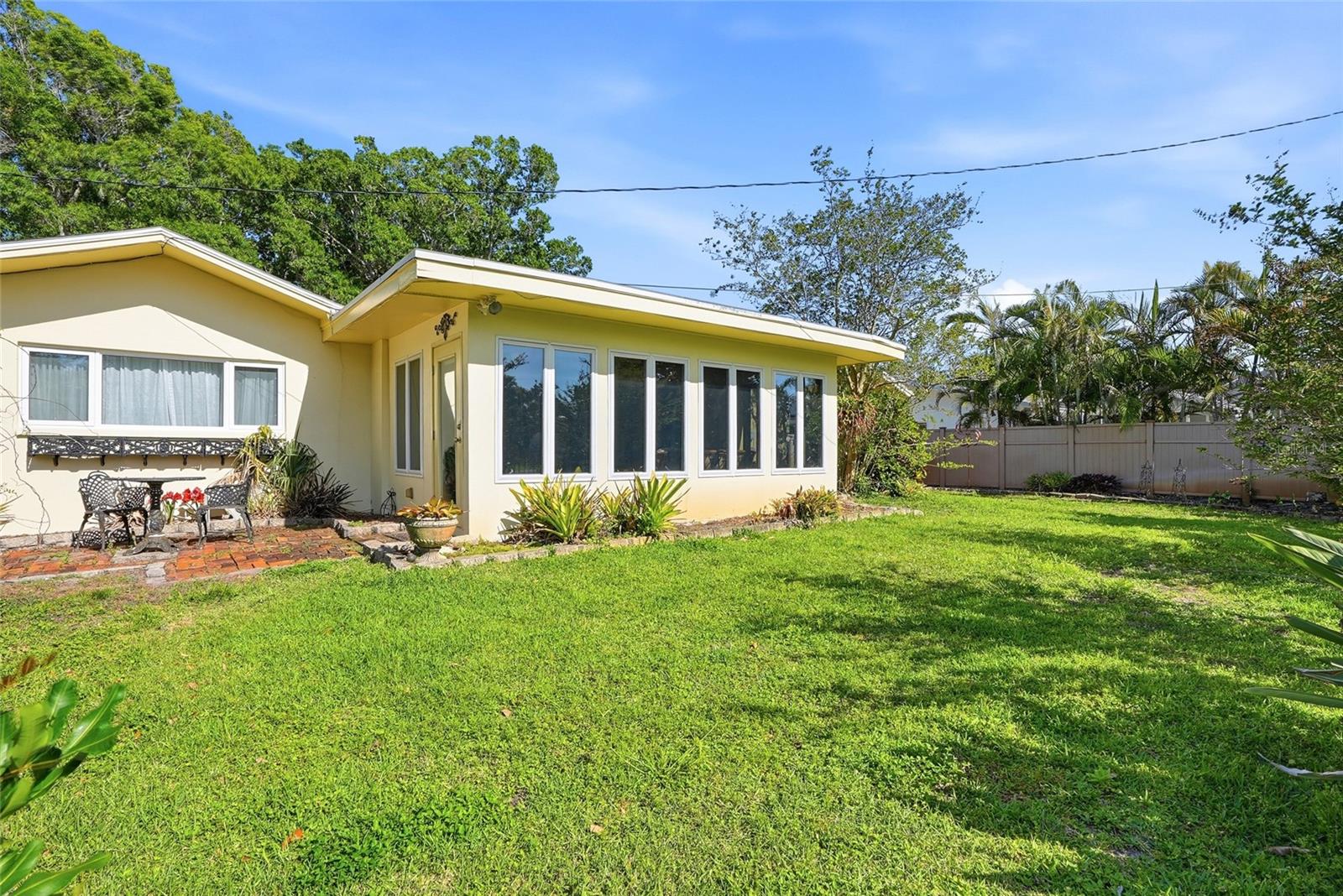 962 CORVETTE DR, LARGO, FL, 33771