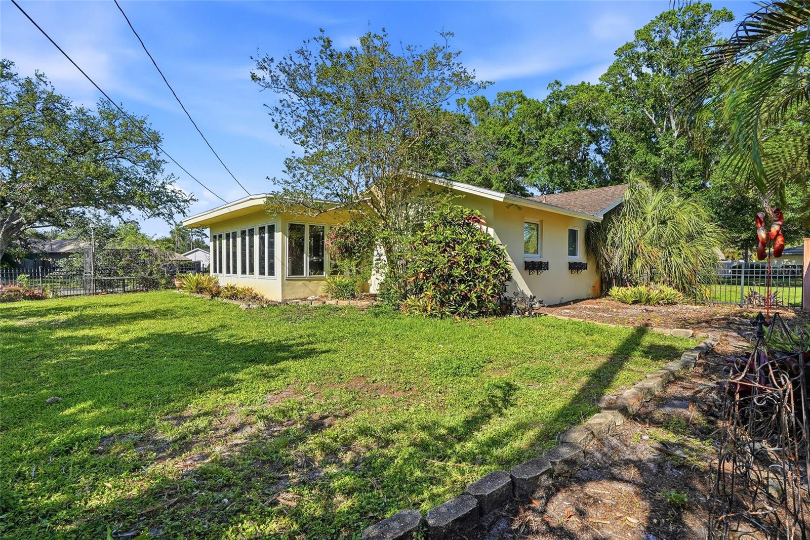 962 CORVETTE DR, LARGO, FL, 33771