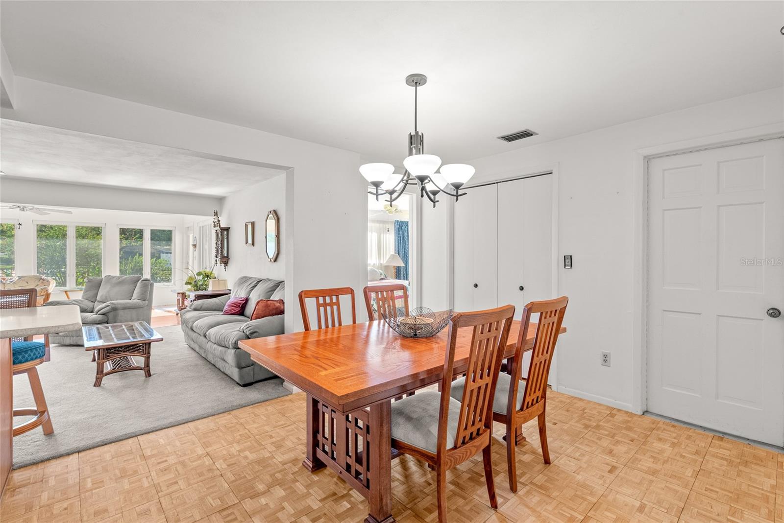 962 CORVETTE DR, LARGO, FL, 33771