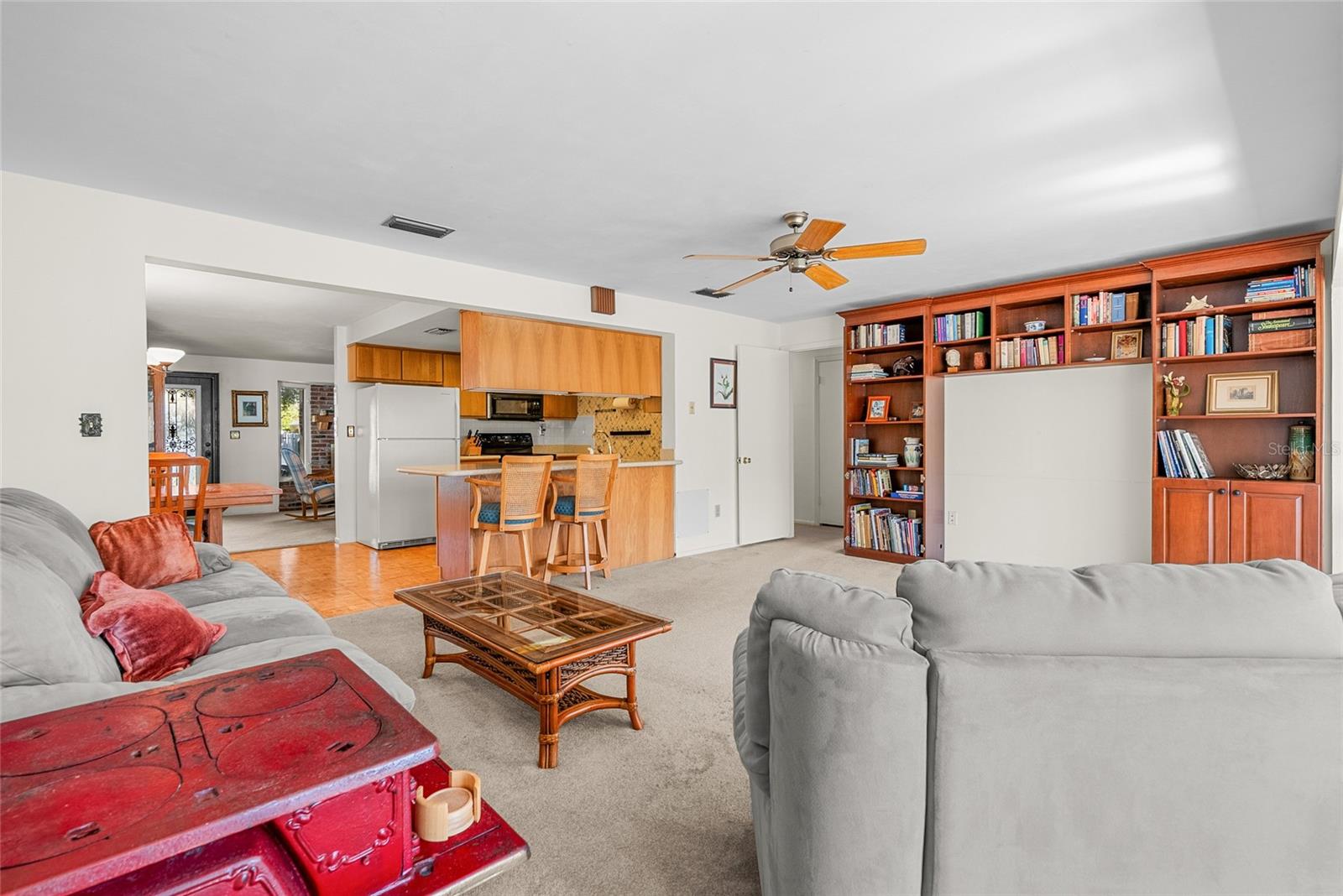 962 CORVETTE DR, LARGO, FL, 33771