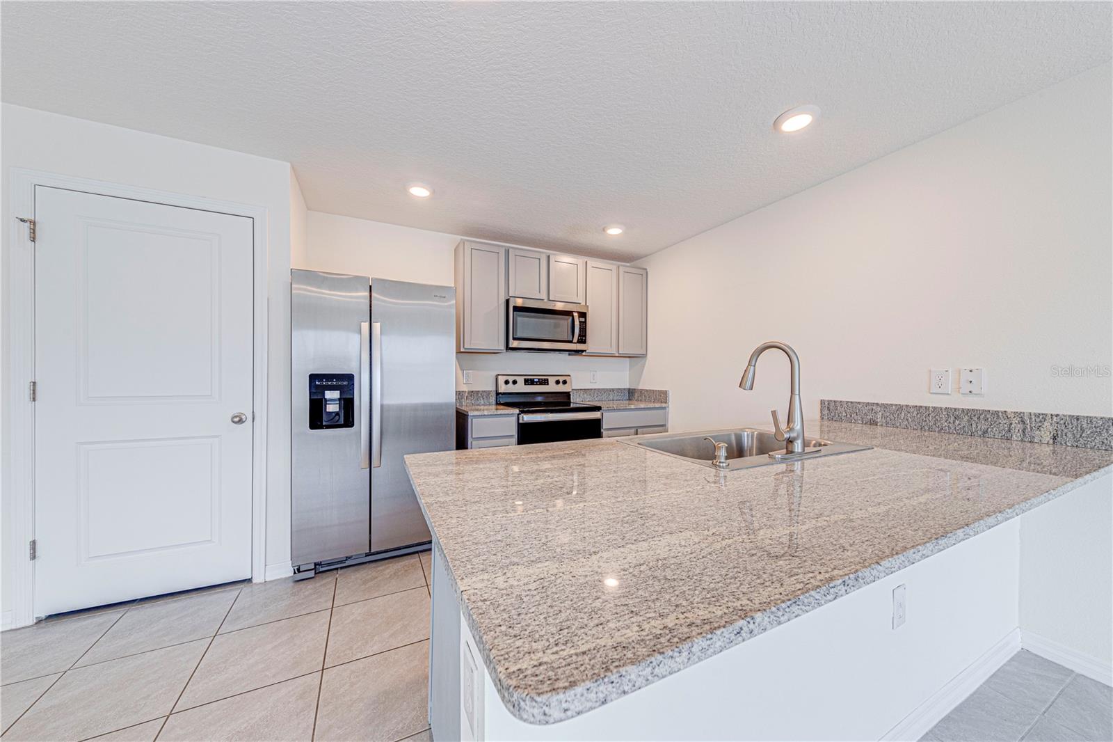 34026 SOARING BAMBOO PATH, WESLEY CHAPEL, FL, 33543