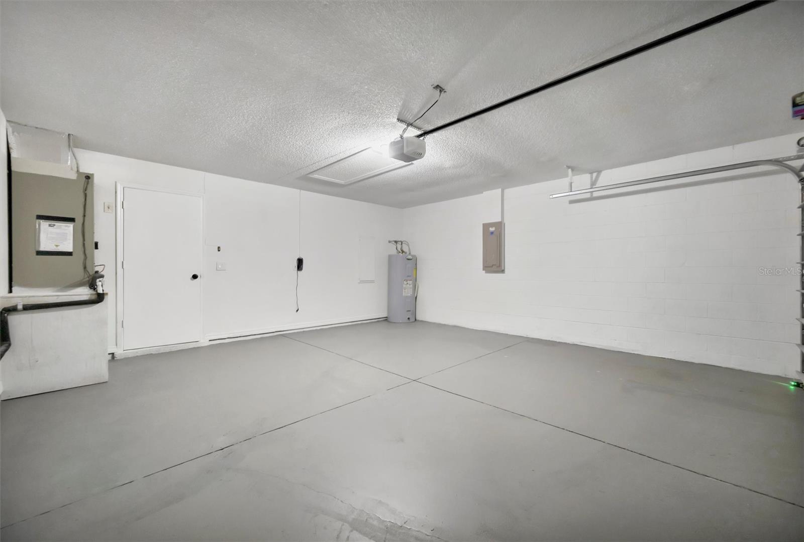 9022 SHELDON CHASE DR, TAMPA, FL, 33635