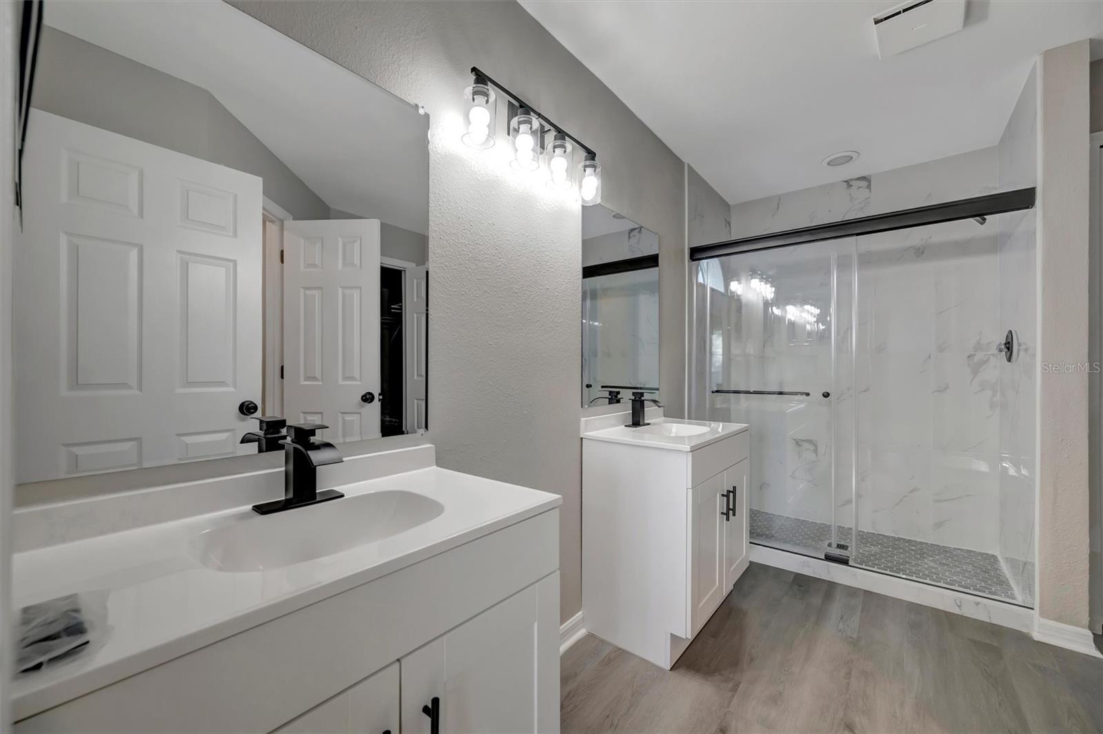 9022 SHELDON CHASE DR, TAMPA, FL, 33635