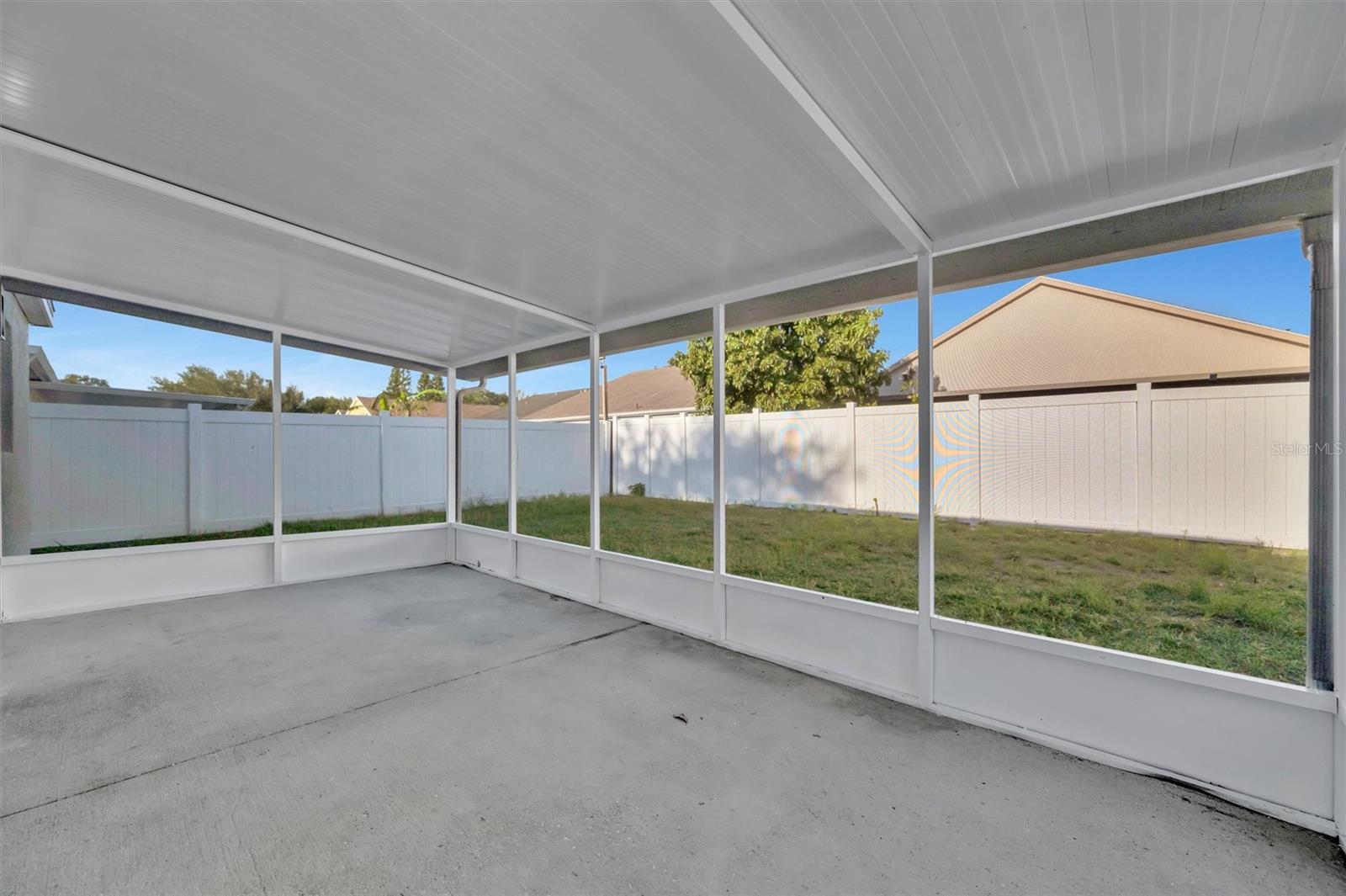 9022 SHELDON CHASE DR, TAMPA, FL, 33635