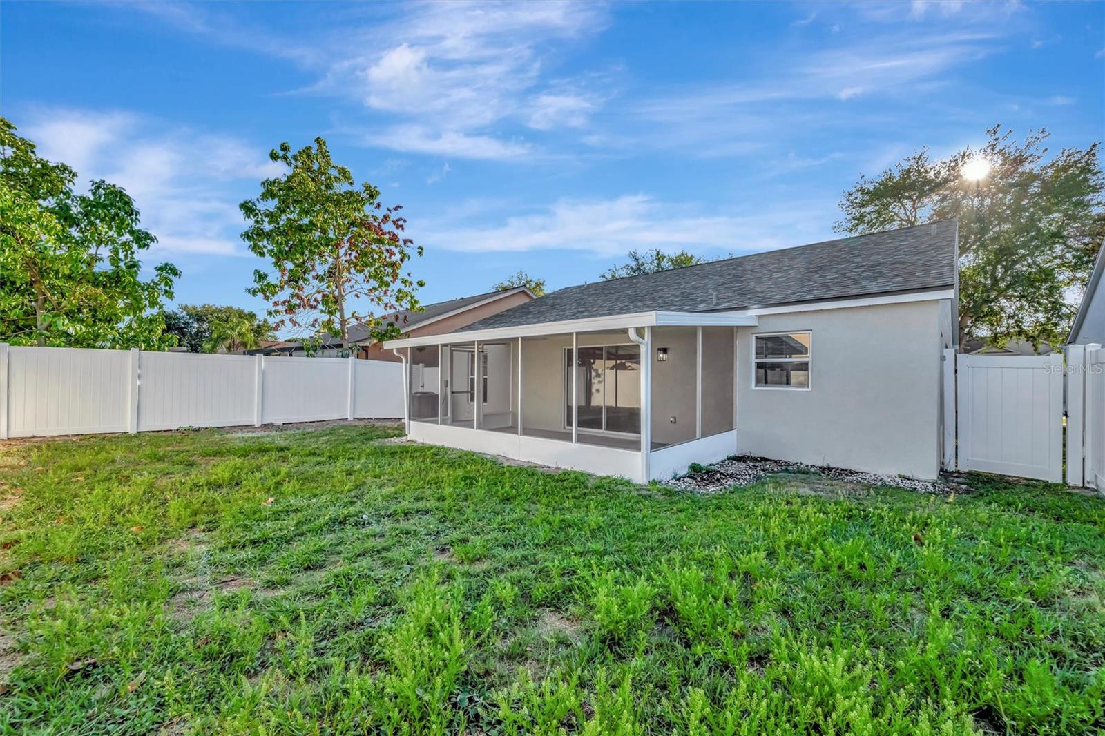 9022 SHELDON CHASE DR, TAMPA, FL, 33635