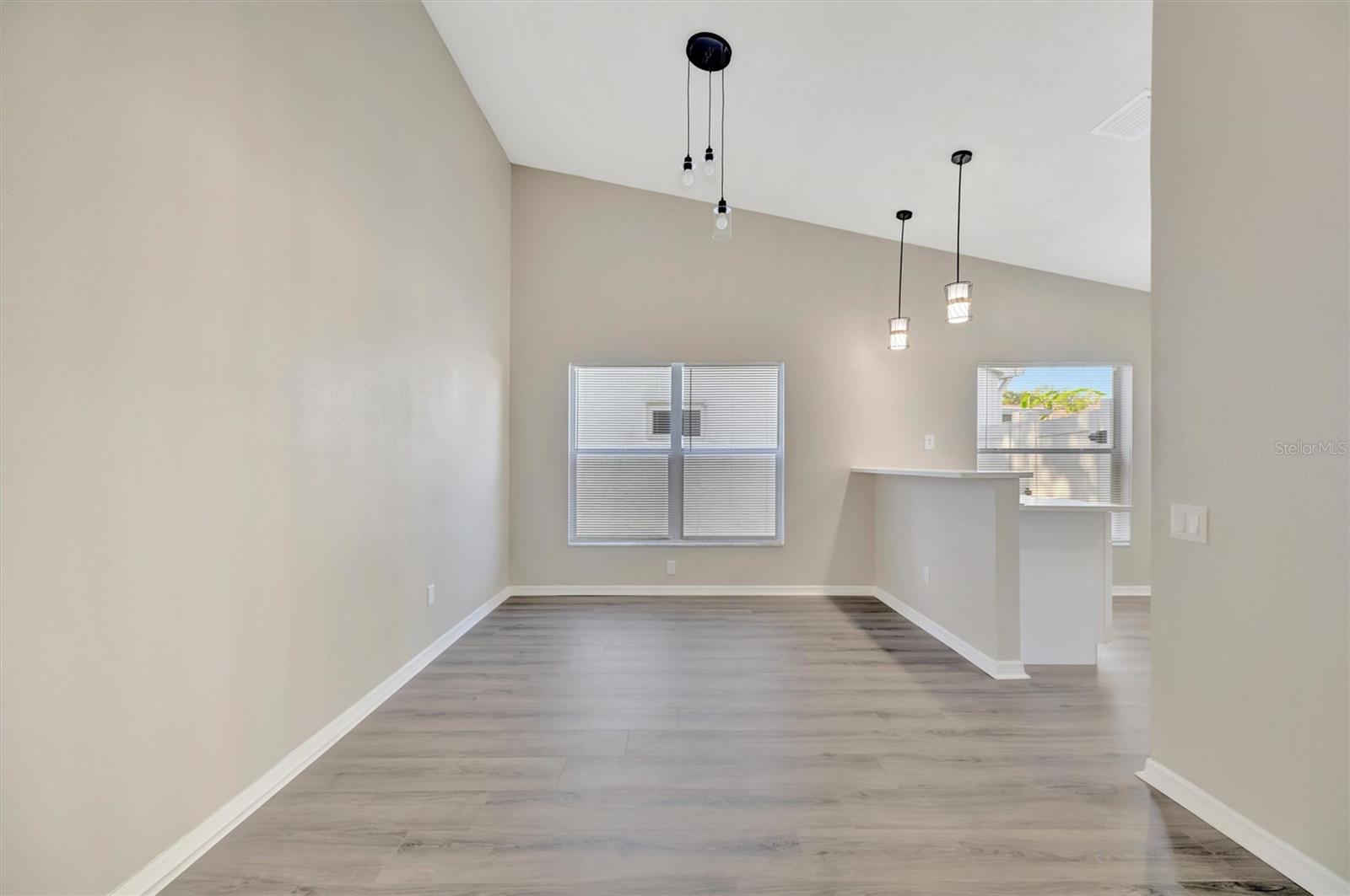 9022 SHELDON CHASE DR, TAMPA, FL, 33635