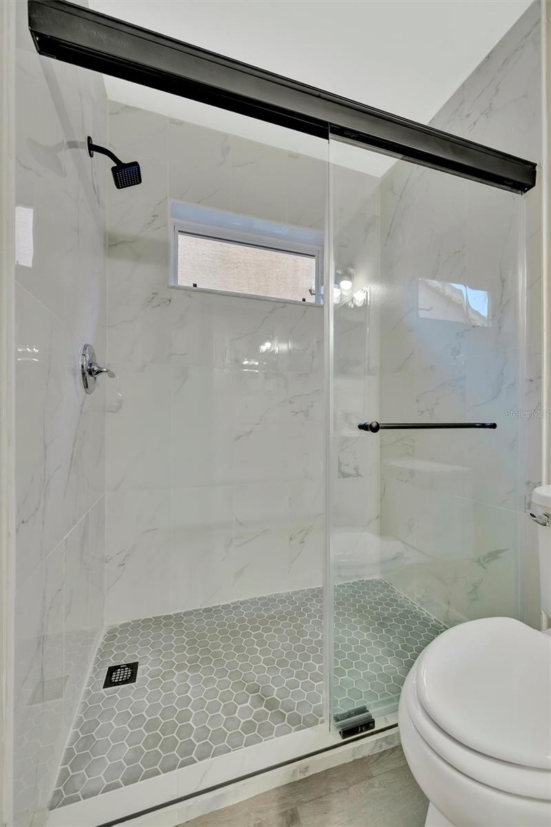 9022 SHELDON CHASE DR, TAMPA, FL, 33635