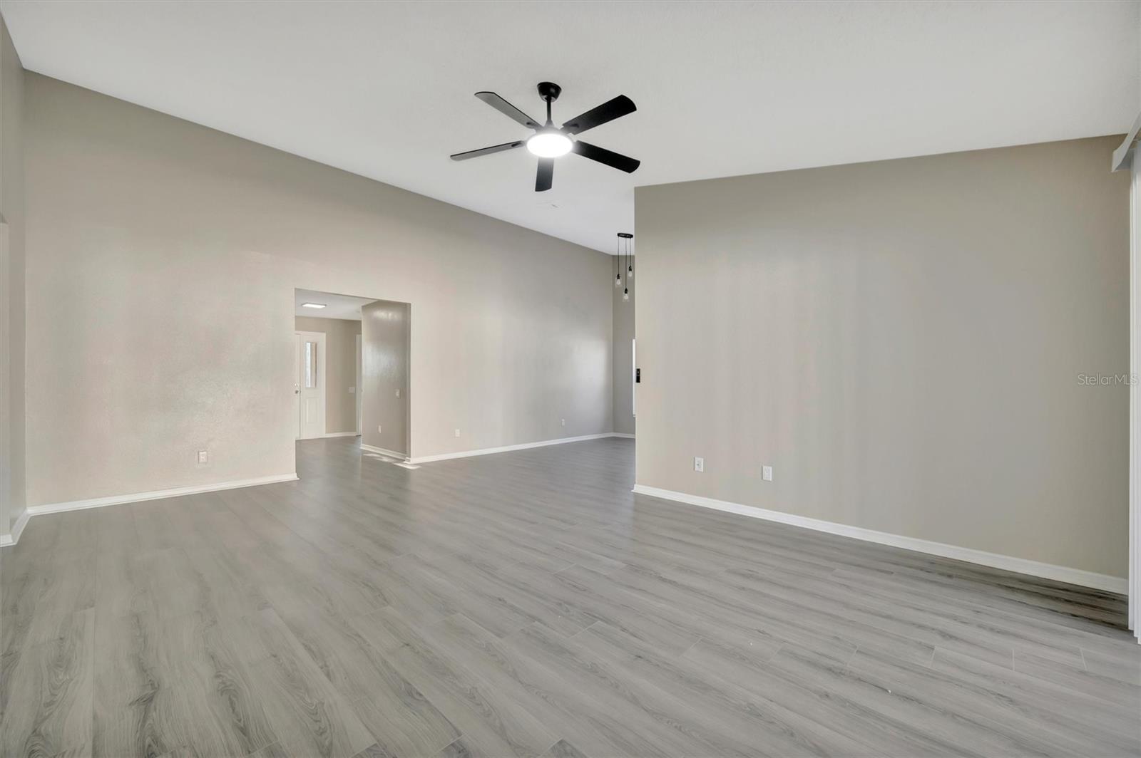 9022 SHELDON CHASE DR, TAMPA, FL, 33635