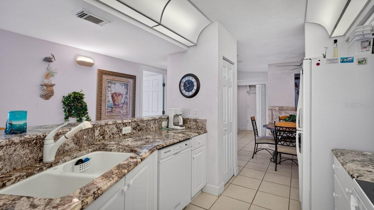 3425 S ATLANTIC AVE #1706, DAYTONA BEACH, FL, 32118