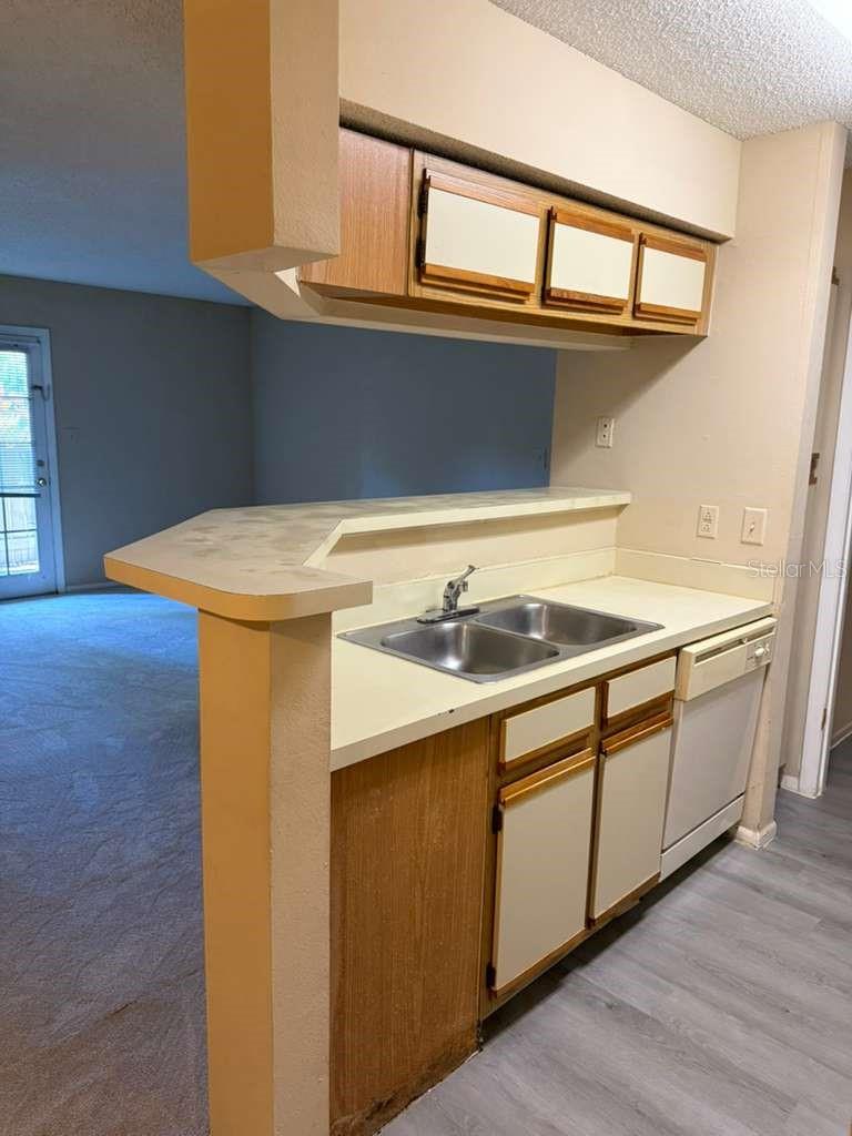 199 AFTON SQ #103, ALTAMONTE SPRINGS, FL, 32714