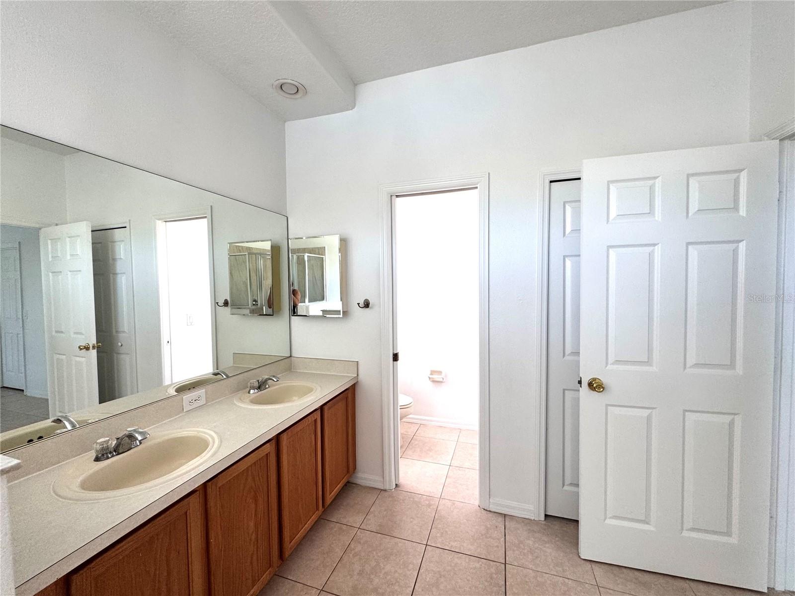 14460 HUNTCLIFF PARK WAY, ORLANDO, FL, 32824