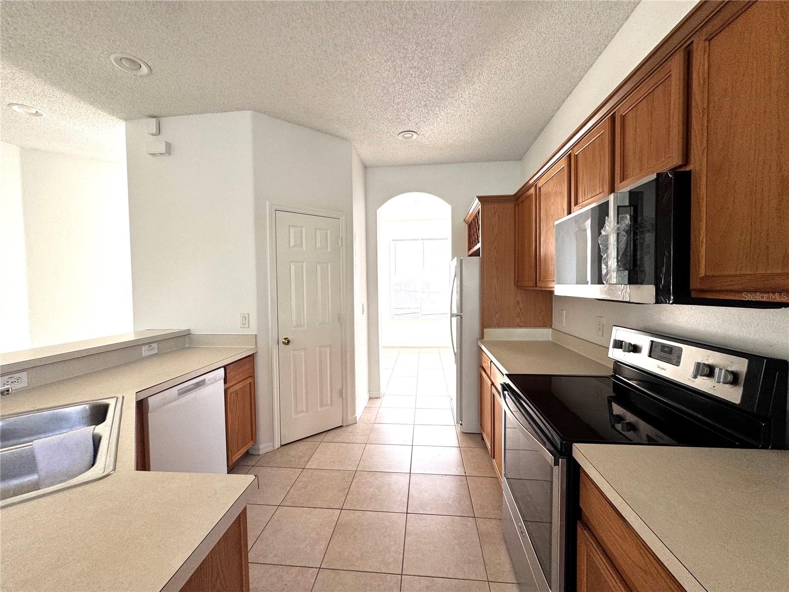 14460 HUNTCLIFF PARK WAY, ORLANDO, FL, 32824