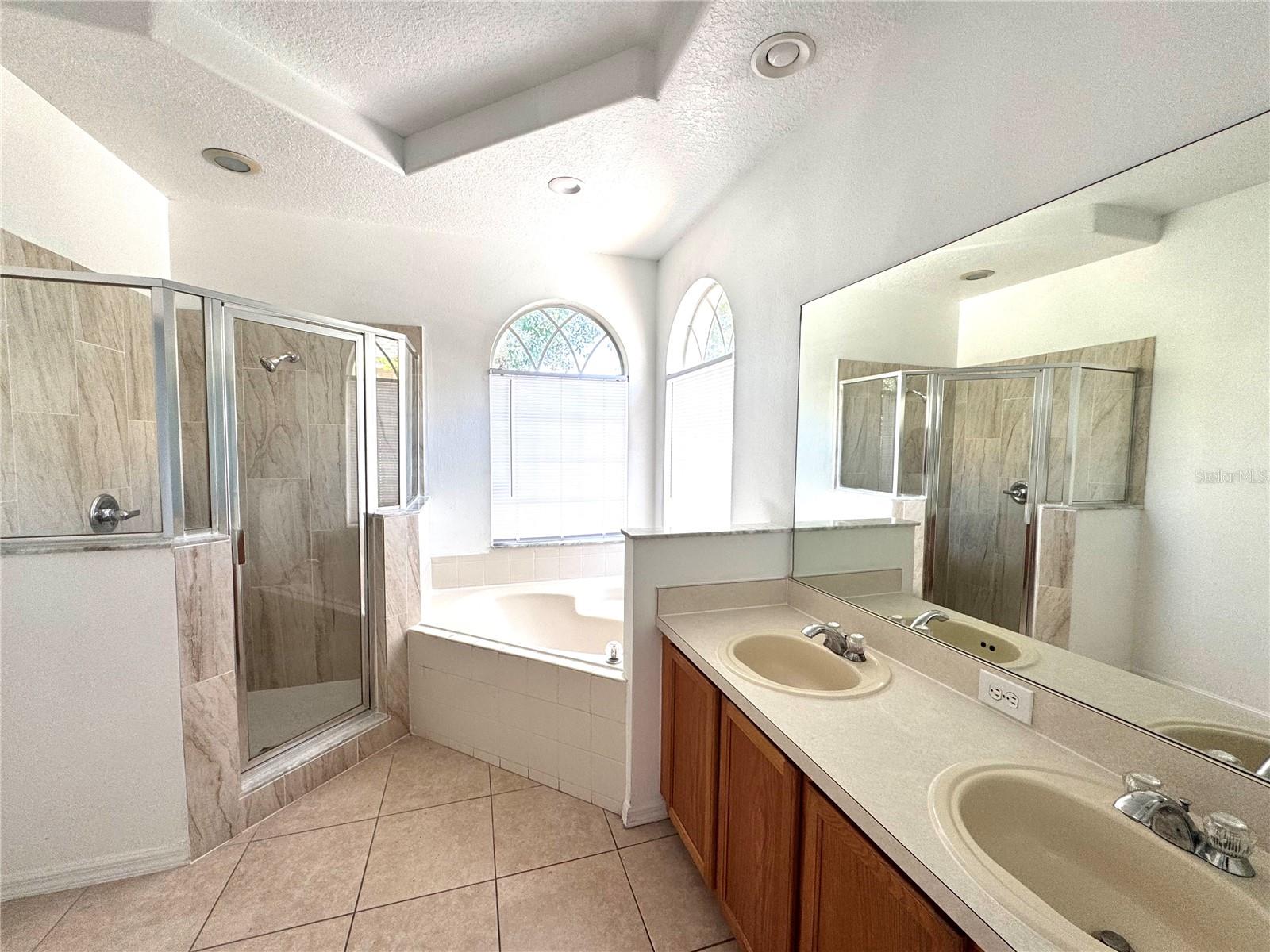 14460 HUNTCLIFF PARK WAY, ORLANDO, FL, 32824