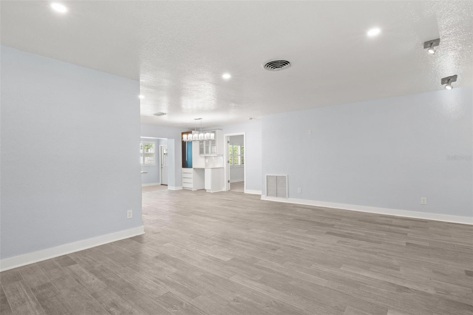 4276 14TH LN NE, ST PETERSBURG, FL, 33703