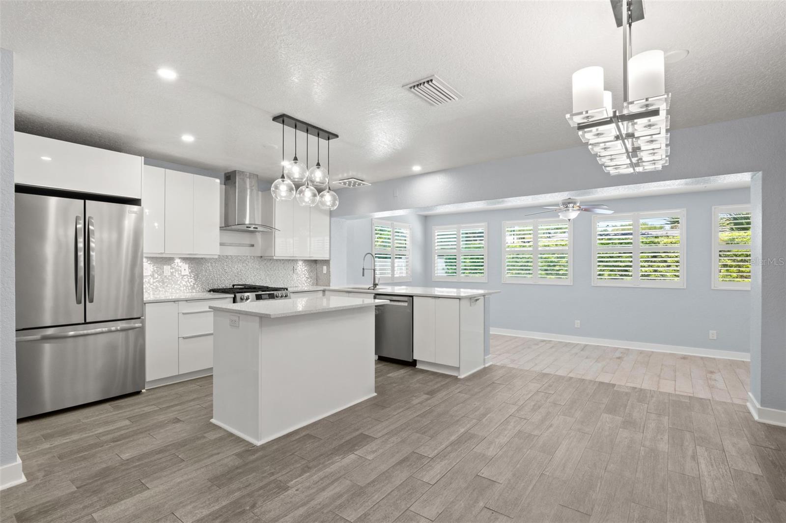 4276 14TH LN NE, ST PETERSBURG, FL, 33703