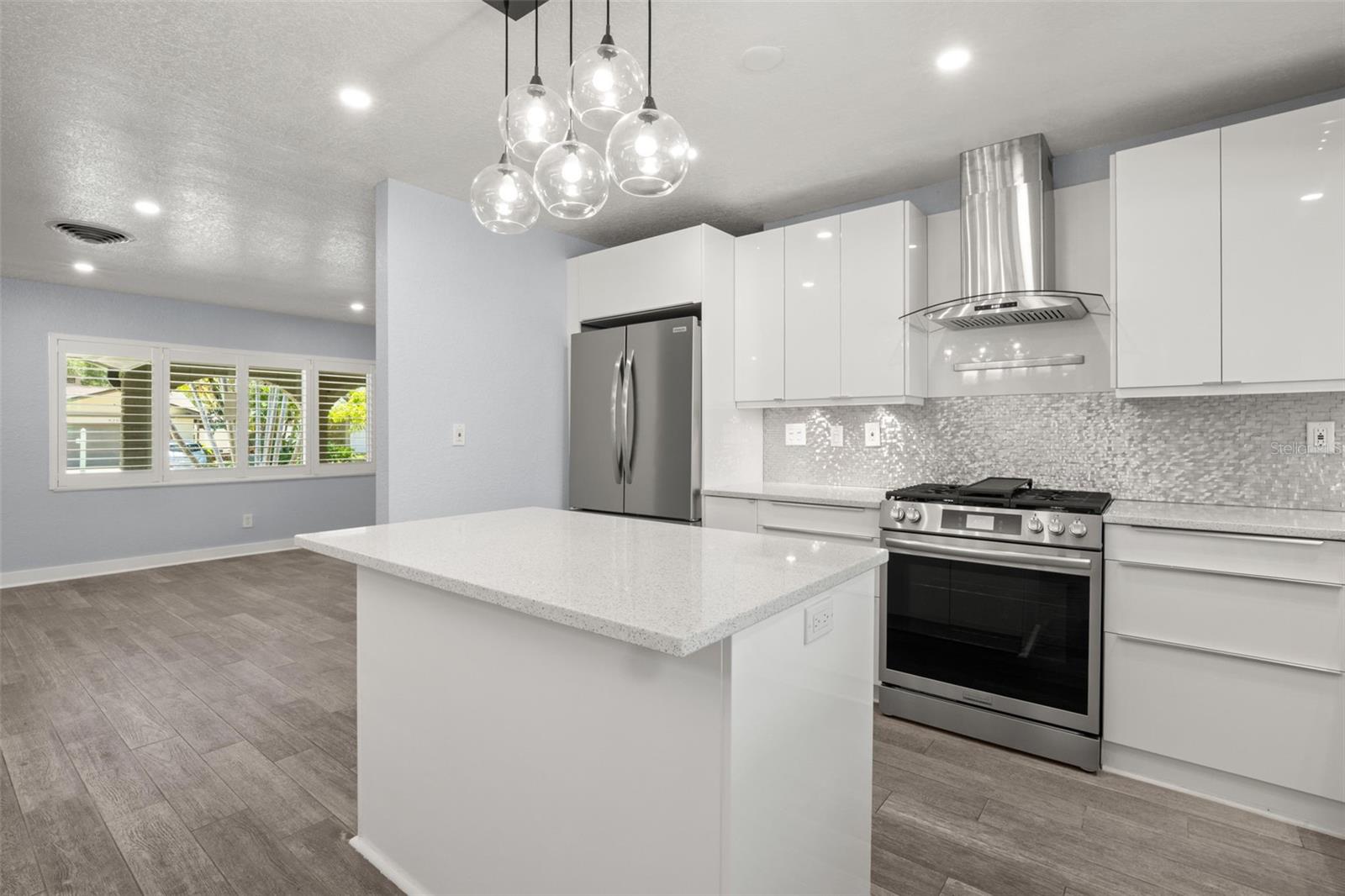 4276 14TH LN NE, ST PETERSBURG, FL, 33703