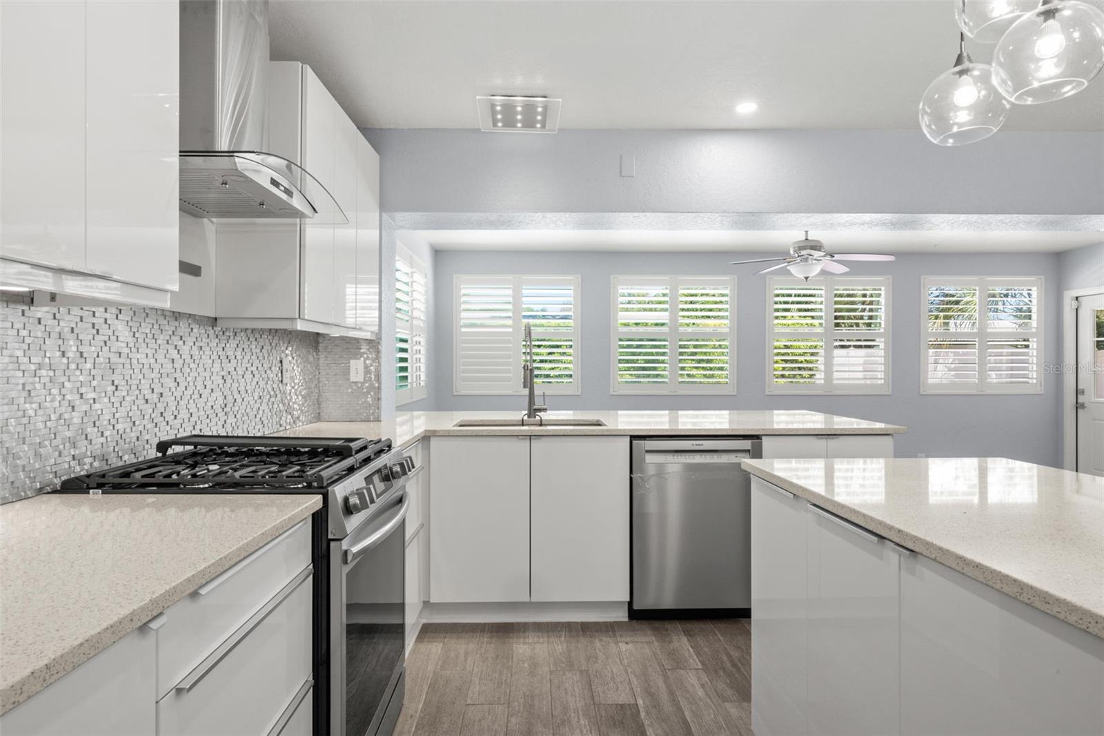 4276 14TH LN NE, ST PETERSBURG, FL, 33703