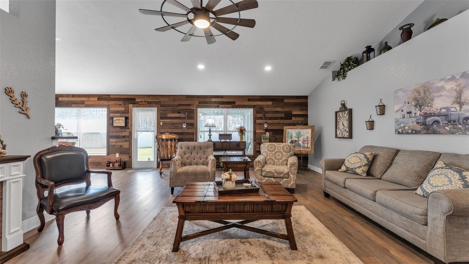 353 MANDOLIN LN, WINTER HAVEN, FL, 33884