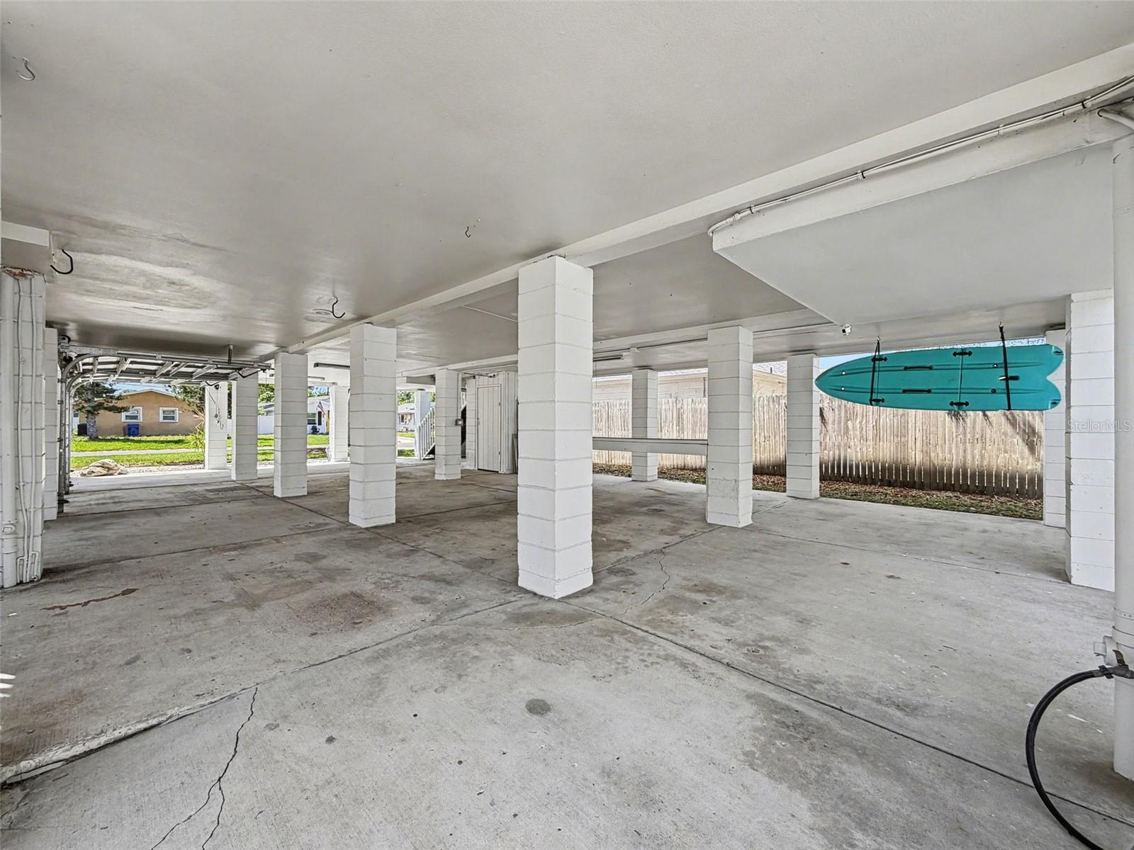 1899 SHORE ACRES BLVD NE, ST PETERSBURG, FL, 33703